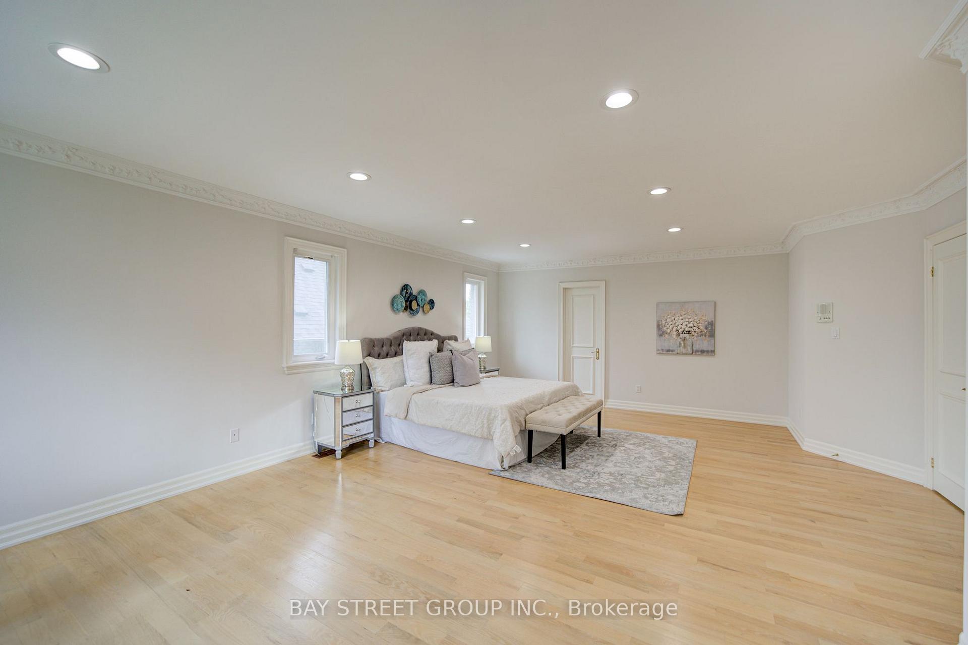 Photo 32 of 58 Bowan Court, North York, Bayview Woods-Steeles — HOMEH