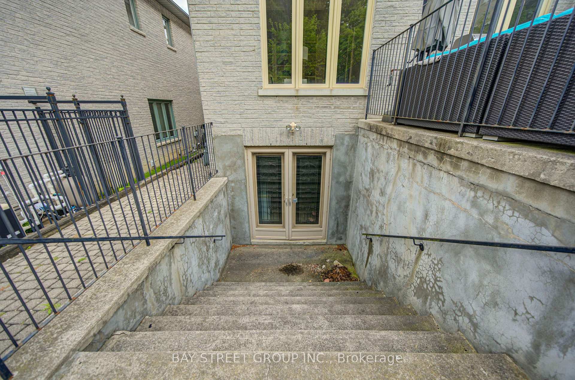 Photo 47 of 58 Bowan Court, North York, Bayview Woods-Steeles — HOMEH