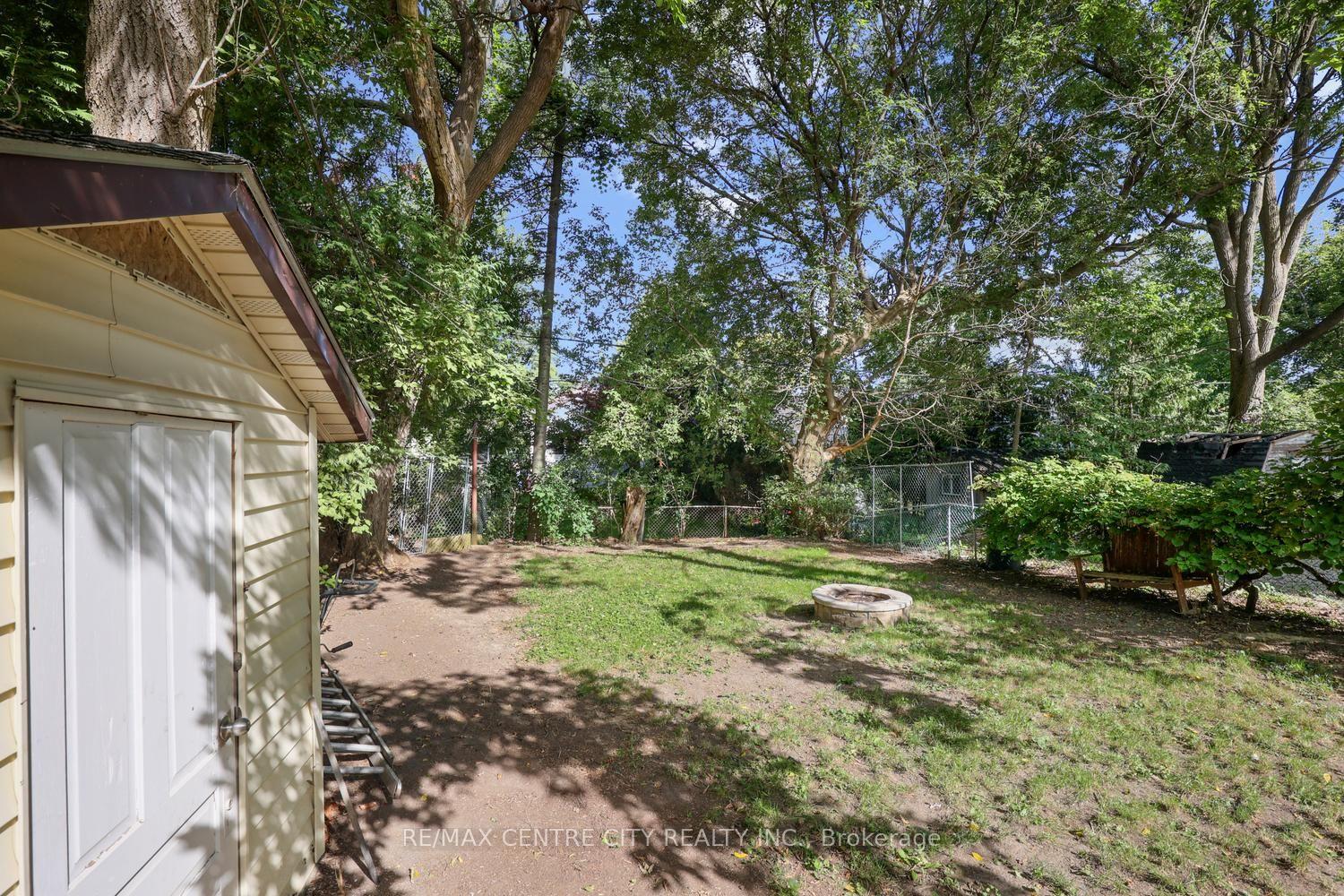 Photo 49 of 71 Cavendish Crescent, London, North N — HOMEH