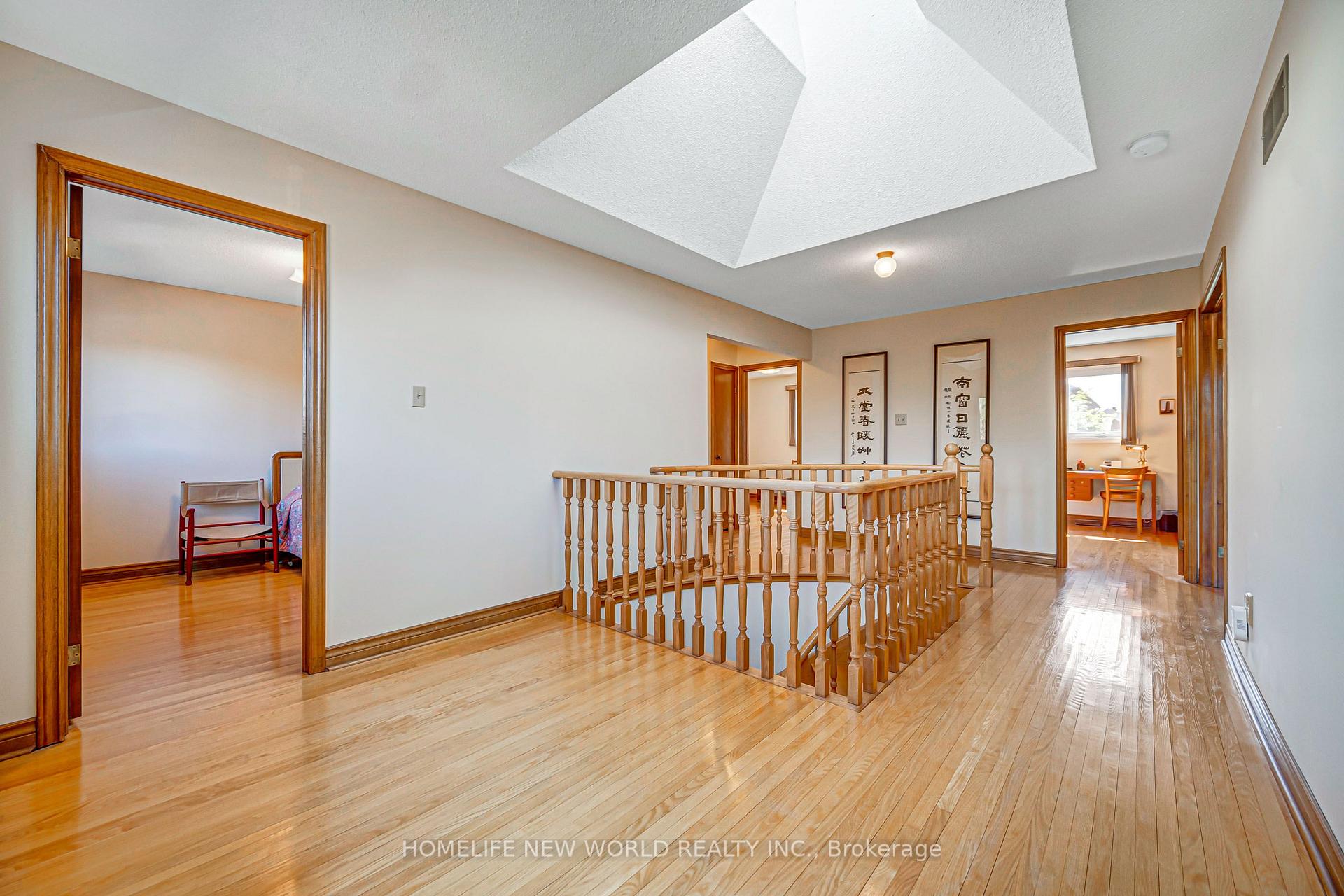 Photo 20 of 36 Purcell Square, Scarborough, Steeles — HOMEH