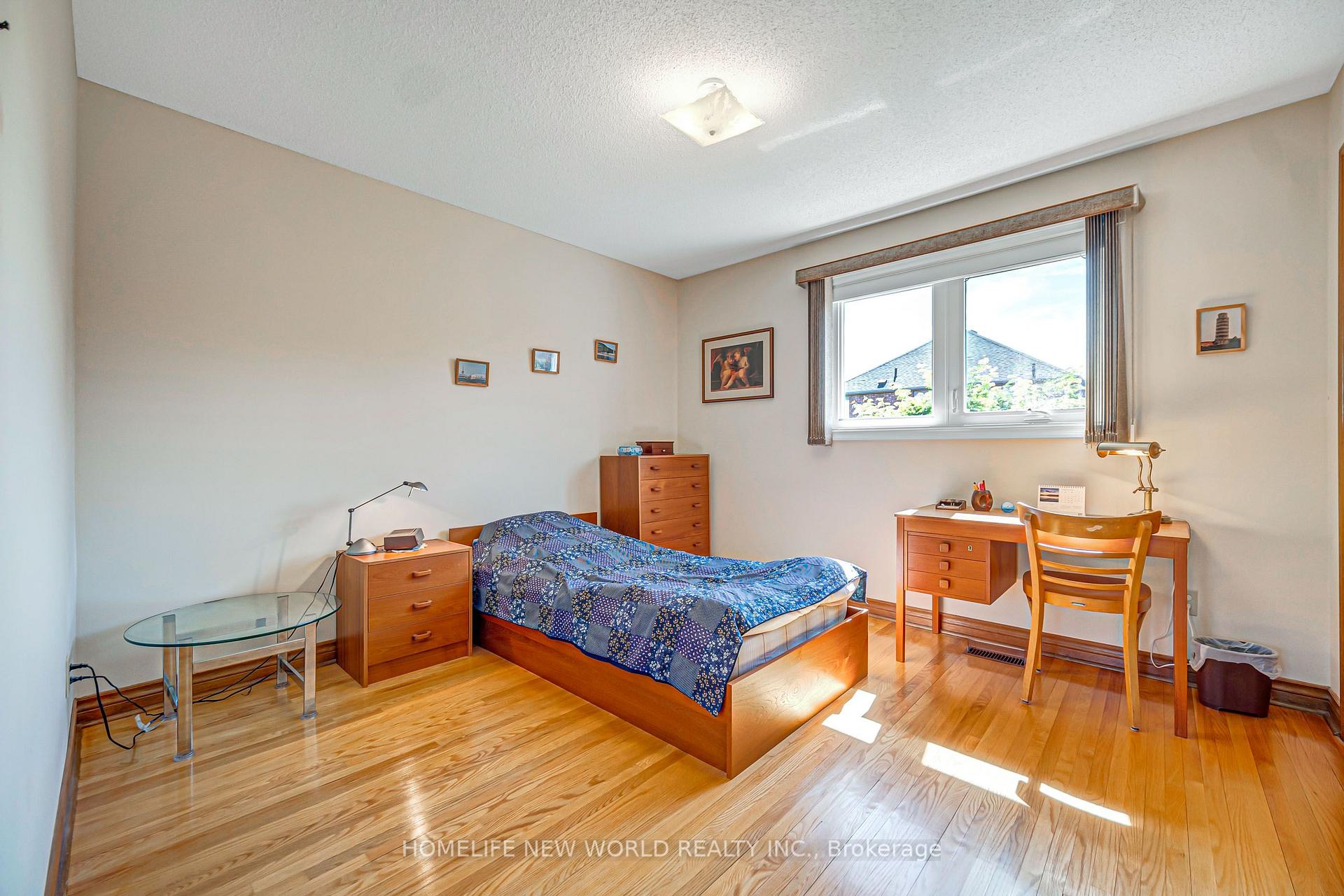 Photo 26 of 36 Purcell Square, Scarborough, Steeles — HOMEH