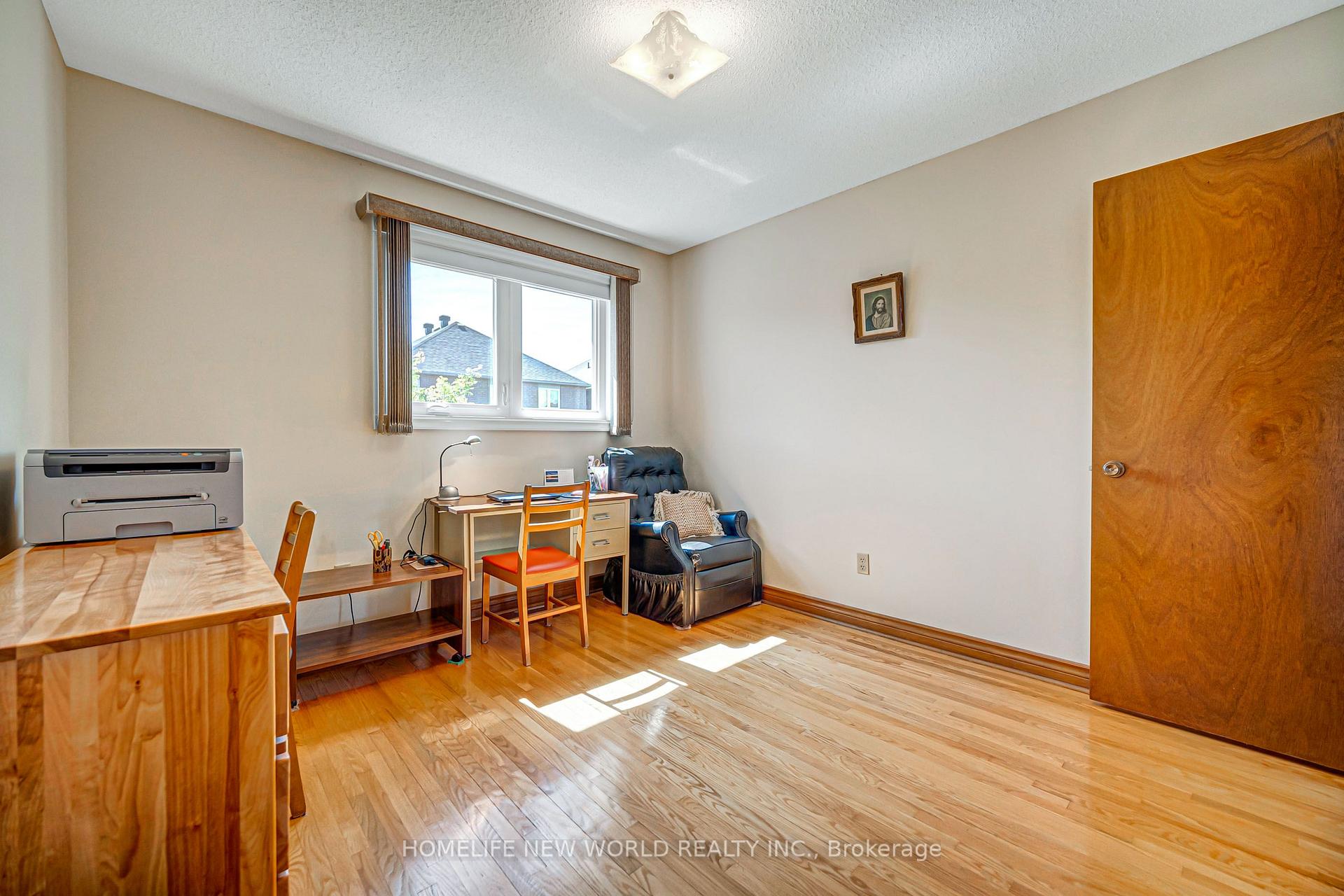 Photo 27 of 36 Purcell Square, Scarborough, Steeles — HOMEH