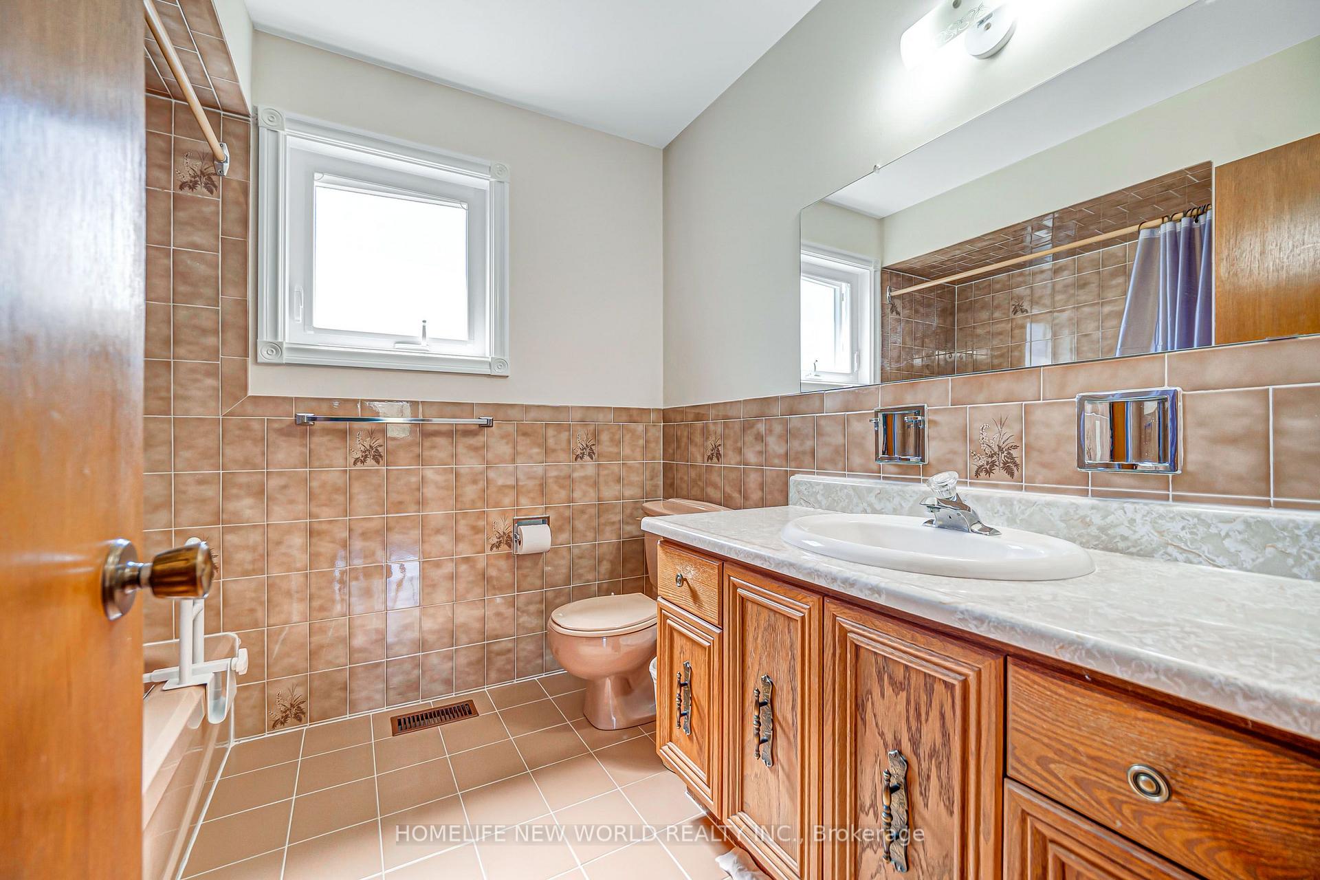 Photo 28 of 36 Purcell Square, Scarborough, Steeles — HOMEH