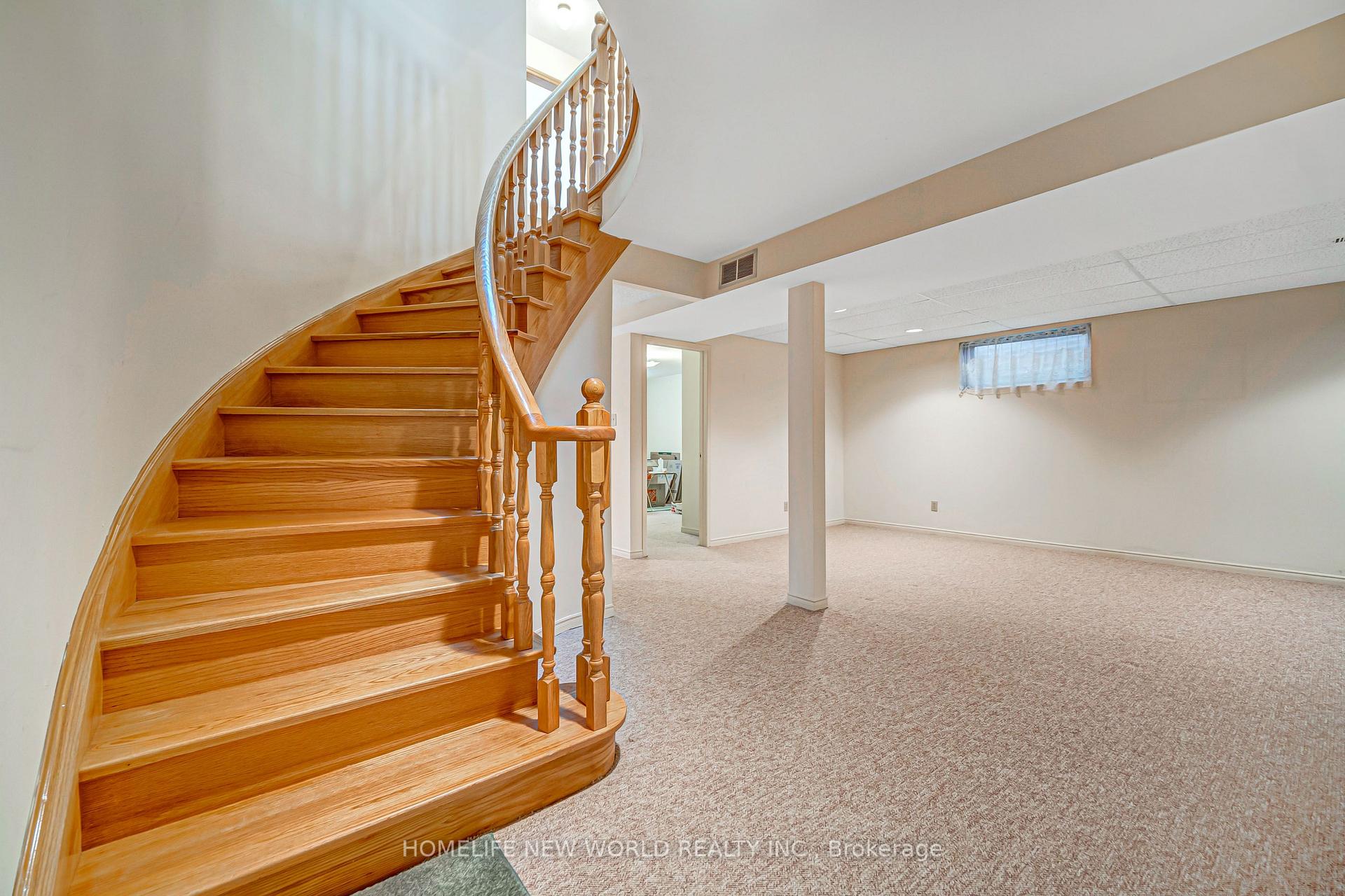 Photo 29 of 36 Purcell Square, Scarborough, Steeles — HOMEH