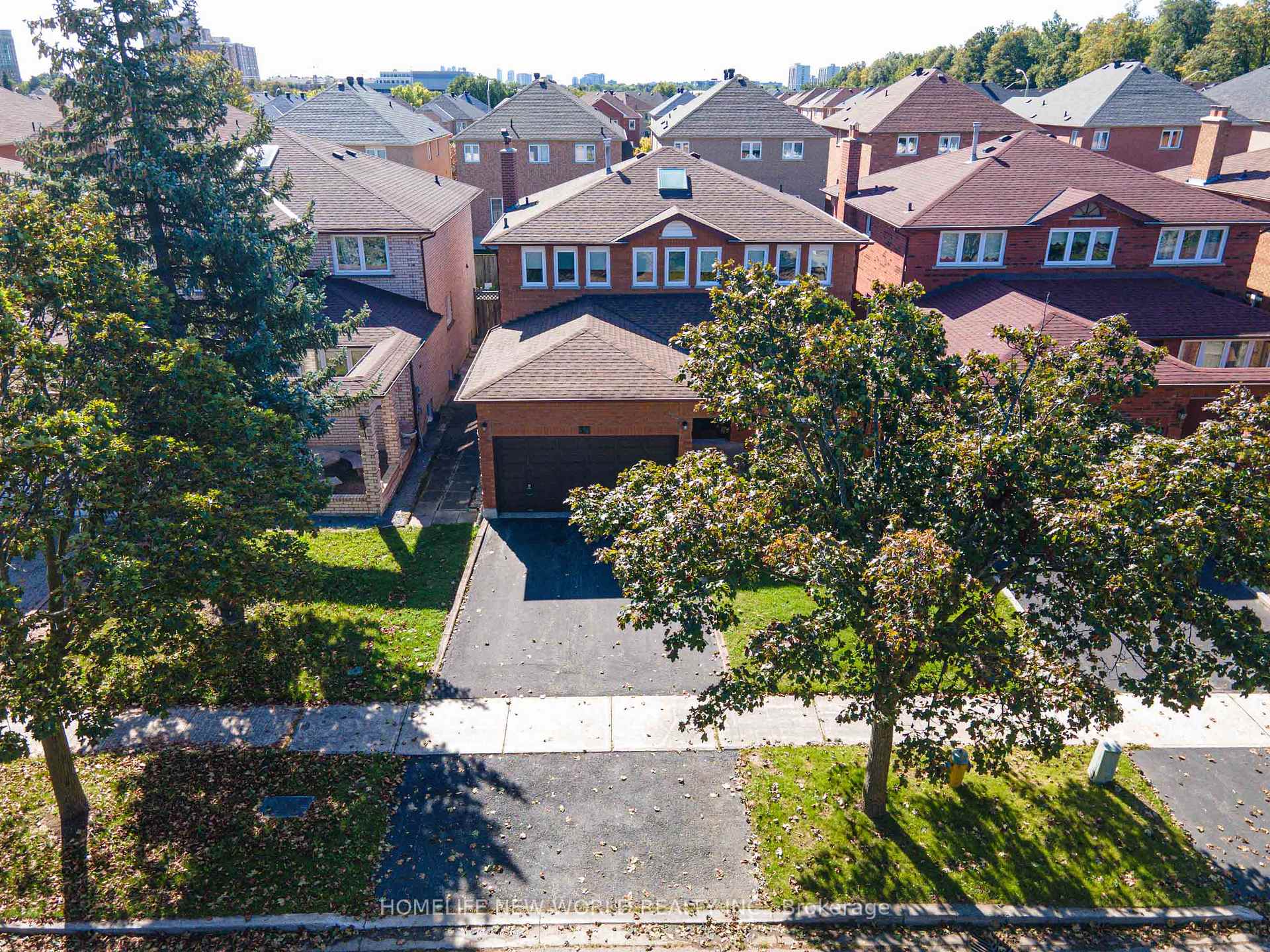 Photo 38 of 36 Purcell Square, Scarborough, Steeles — HOMEH