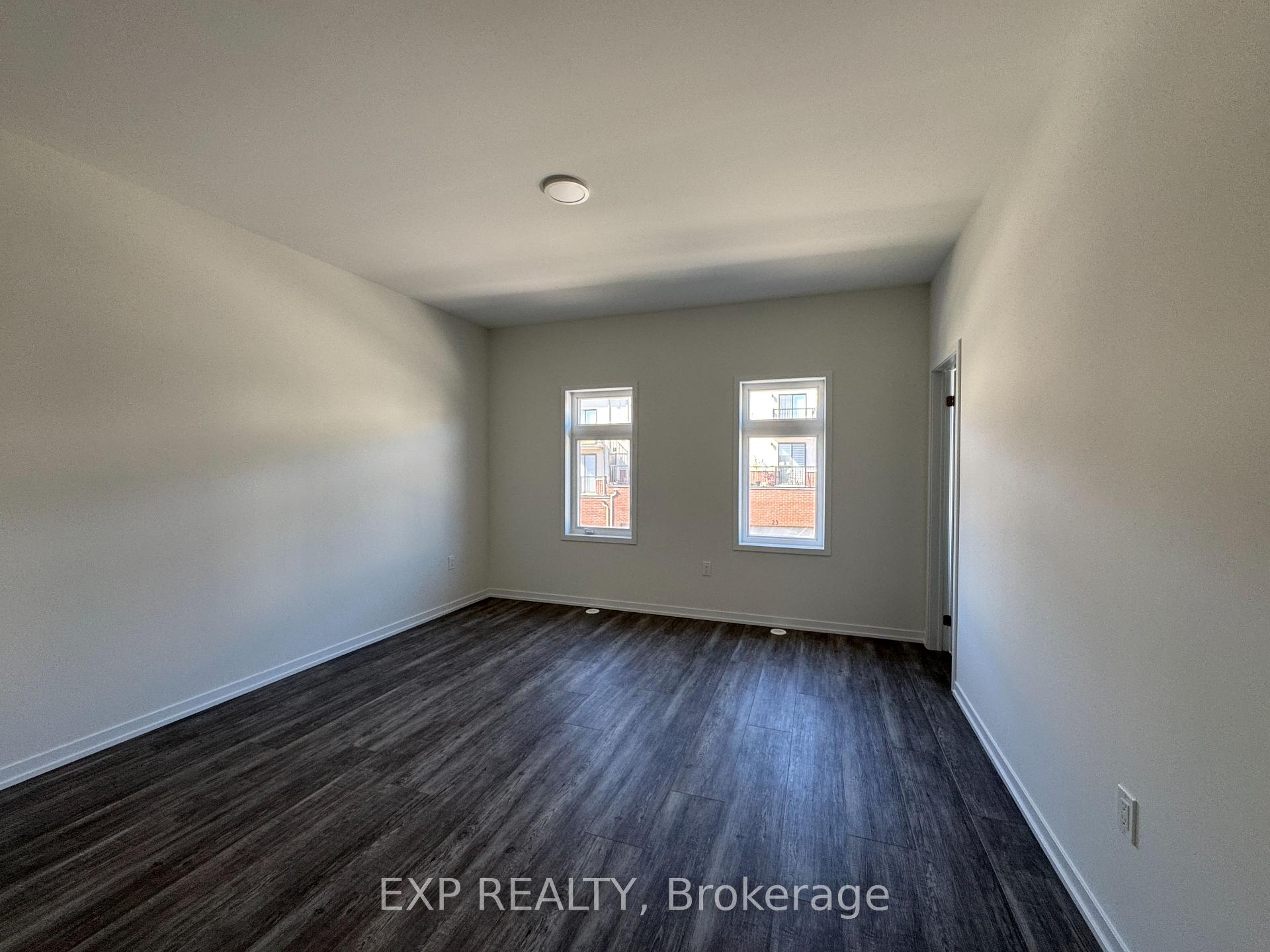 Photo 7 of 1472 19th Avenue, Richmond Hill, Rural Richmond Hill — HOMEH