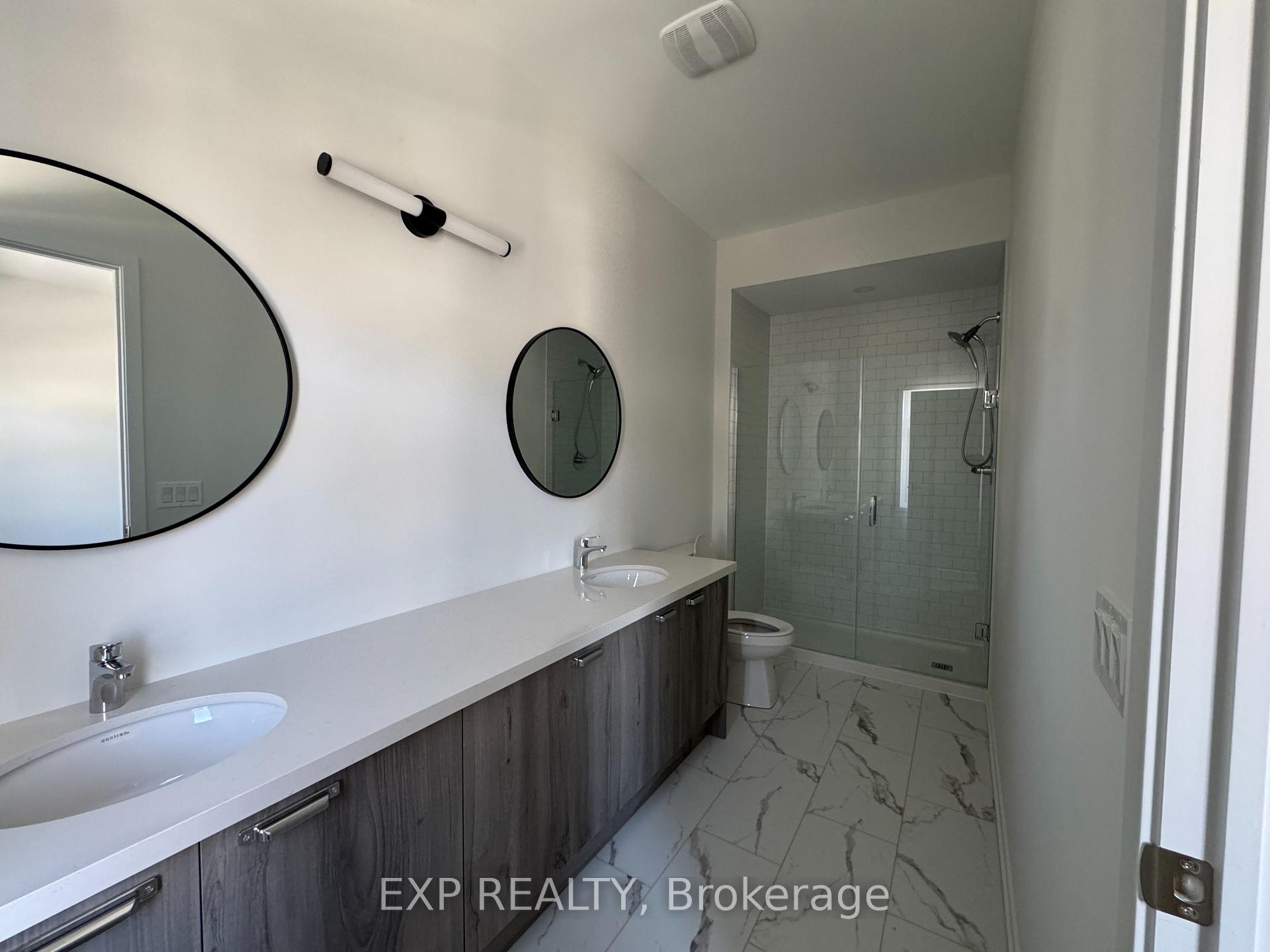Photo 8 of 1472 19th Avenue, Richmond Hill, Rural Richmond Hill — HOMEH