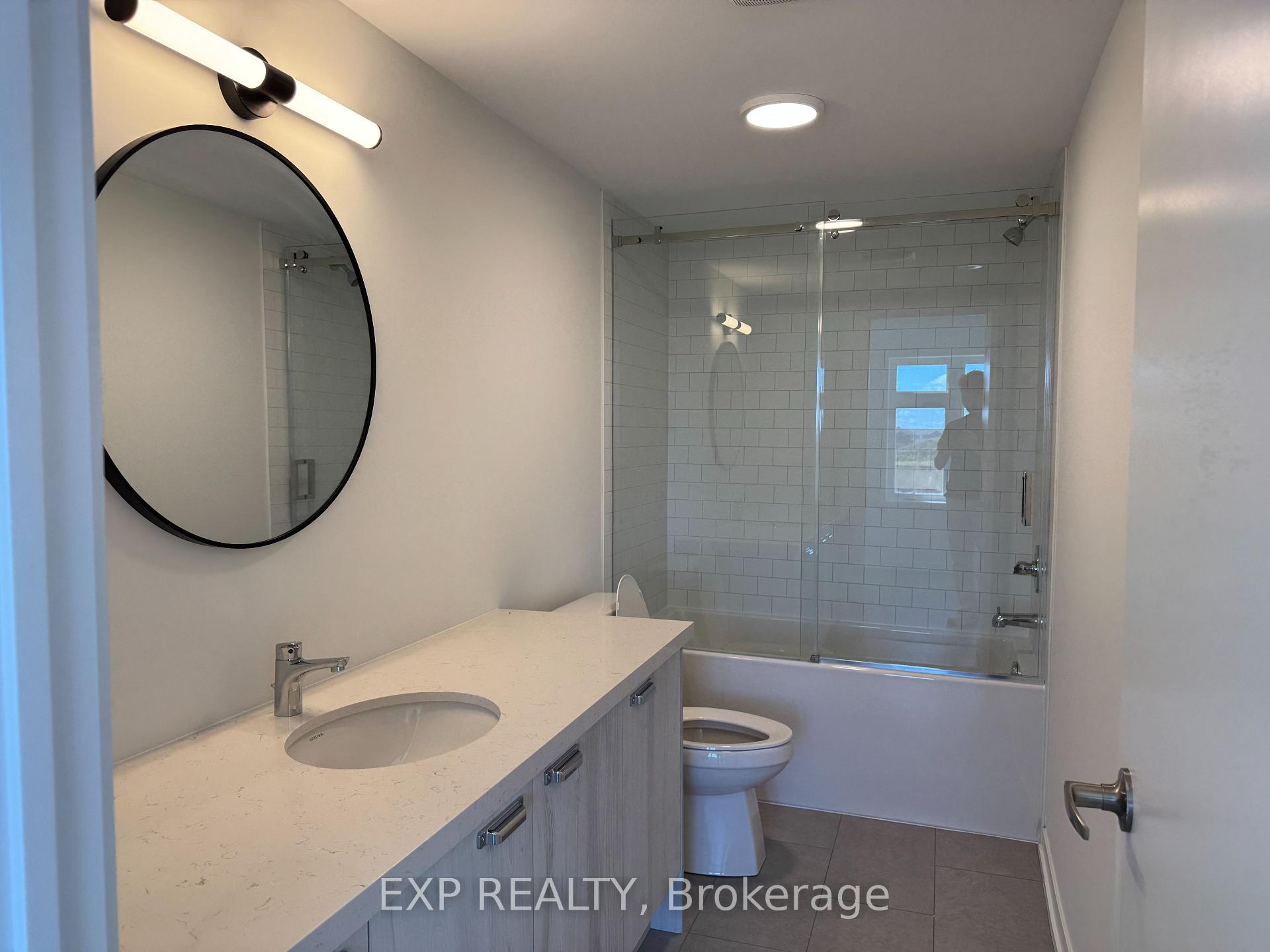Photo 11 of 1472 19th Avenue, Richmond Hill, Rural Richmond Hill — HOMEH