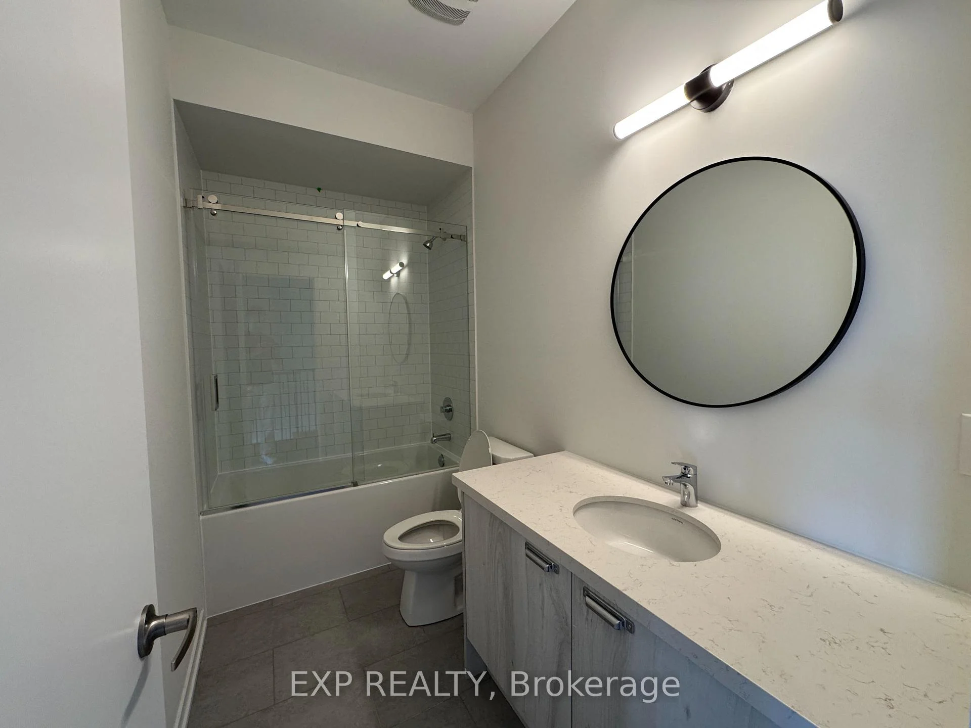 Photo 15 of 1472 19th Avenue, Richmond Hill, Rural Richmond Hill — HOMEH