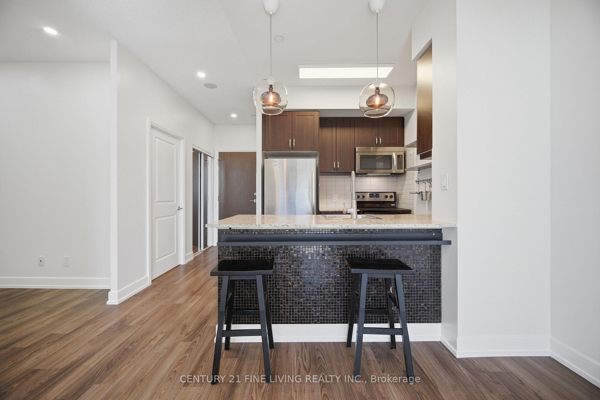 Photo 7 of Unit 207, 6 Eva Road, Etobicoke, Etobicoke West Mall — HOMEH
