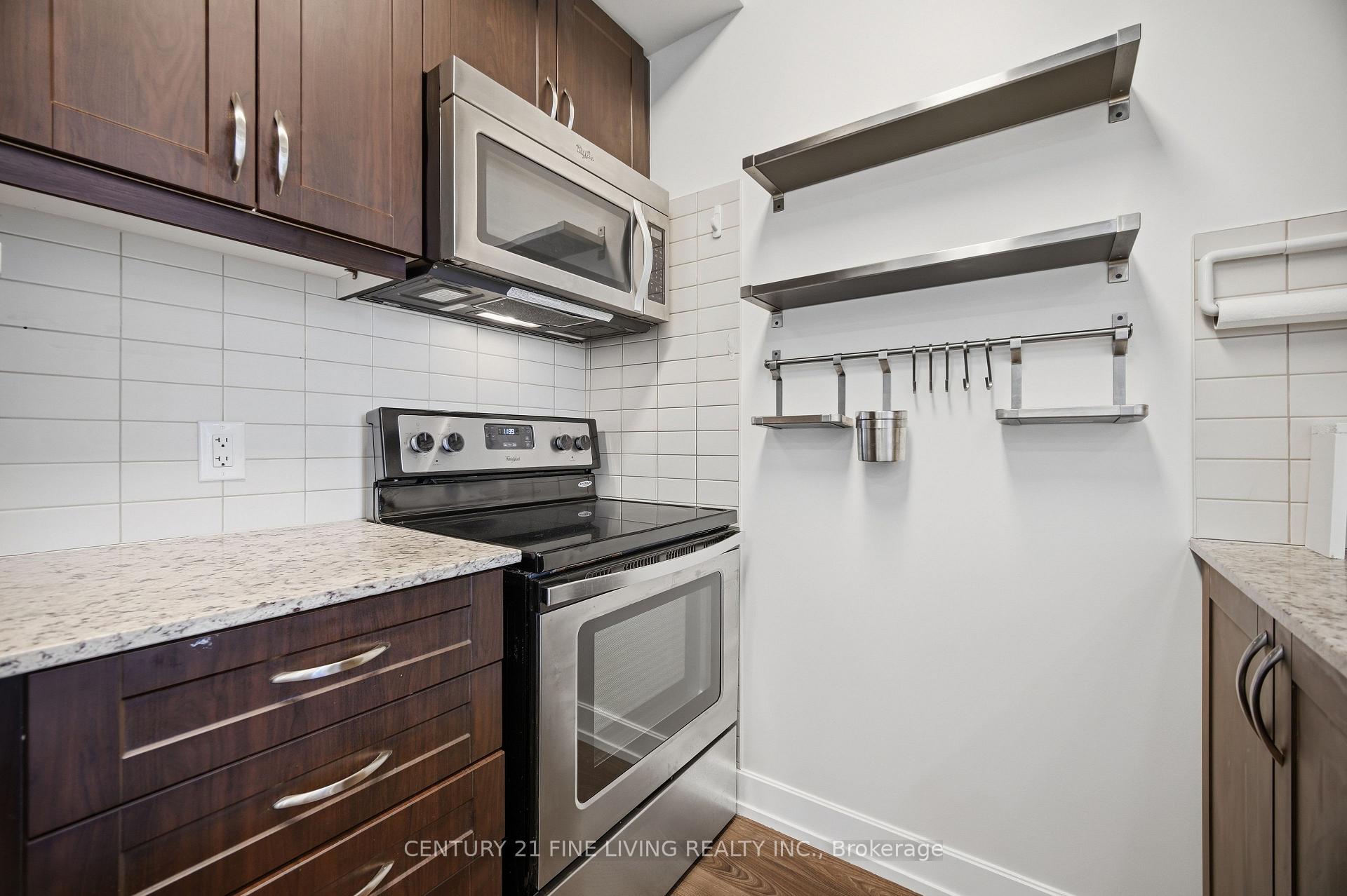 Photo 25 of Unit 207, 6 Eva Road, Etobicoke, Etobicoke West Mall — HOMEH