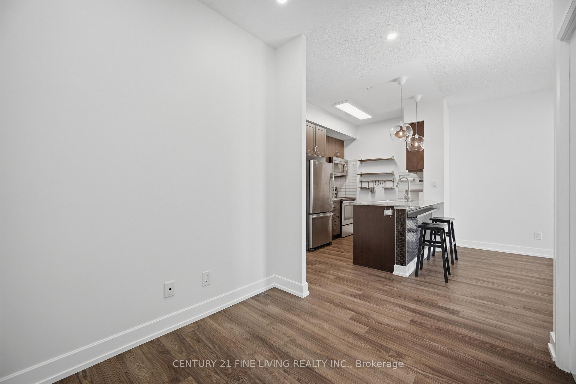 Photo 29 of Unit 207, 6 Eva Road, Etobicoke, Etobicoke West Mall — HOMEH