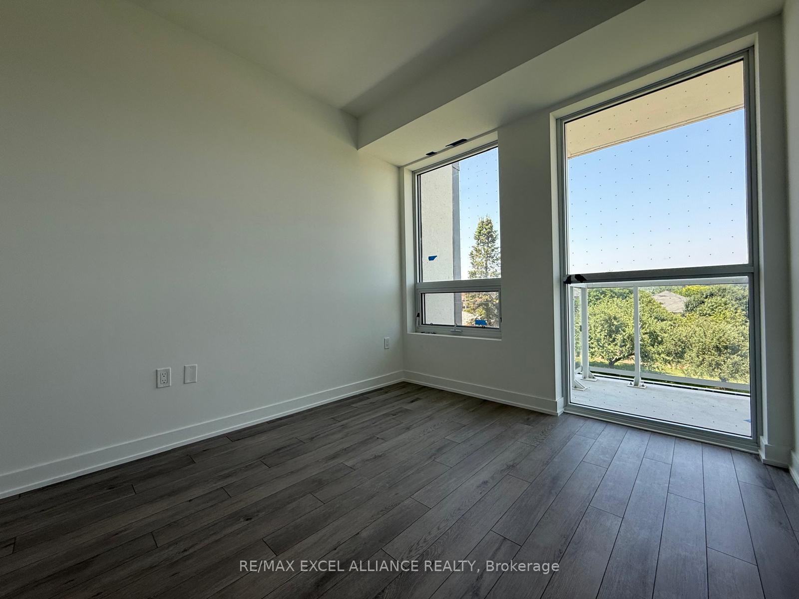 Photo 15 of Unit 330, 1005 Dundas Street E, Oakville, Joshua Meadows — HOMEH