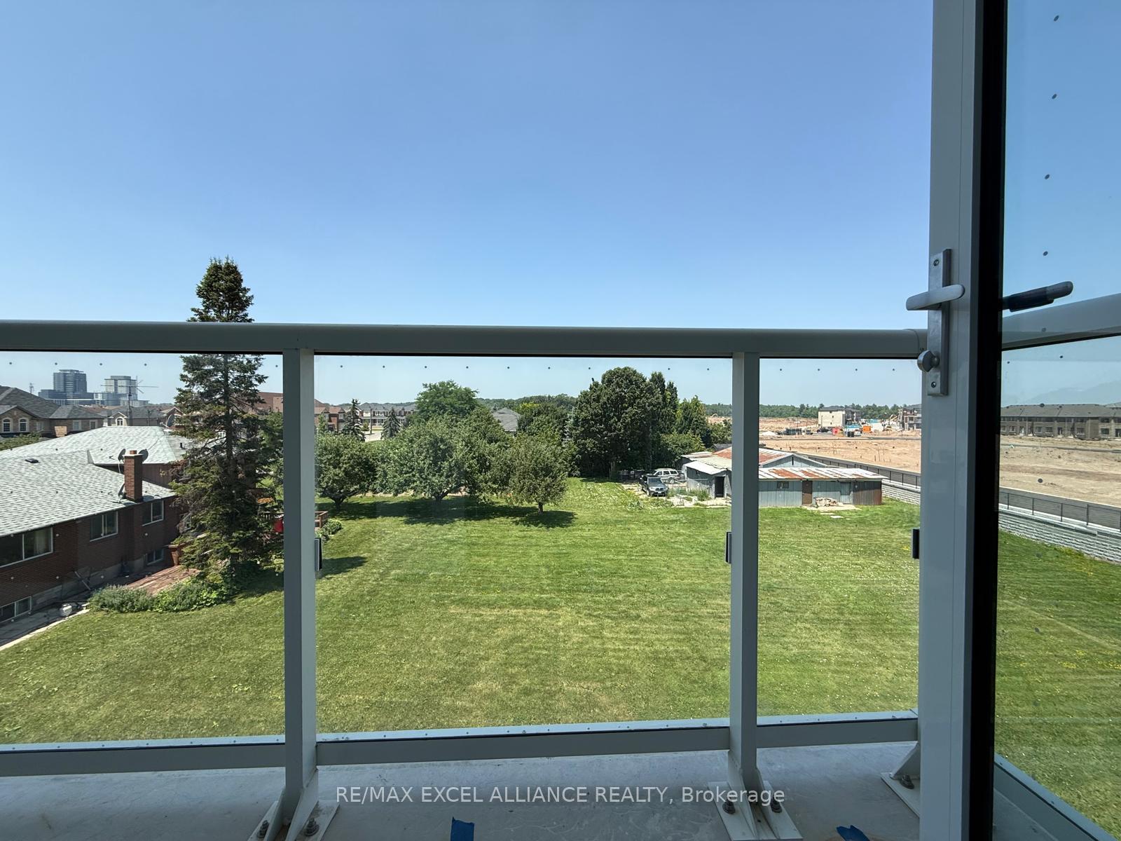 Photo 16 of Unit 330, 1005 Dundas Street E, Oakville, Joshua Meadows — HOMEH