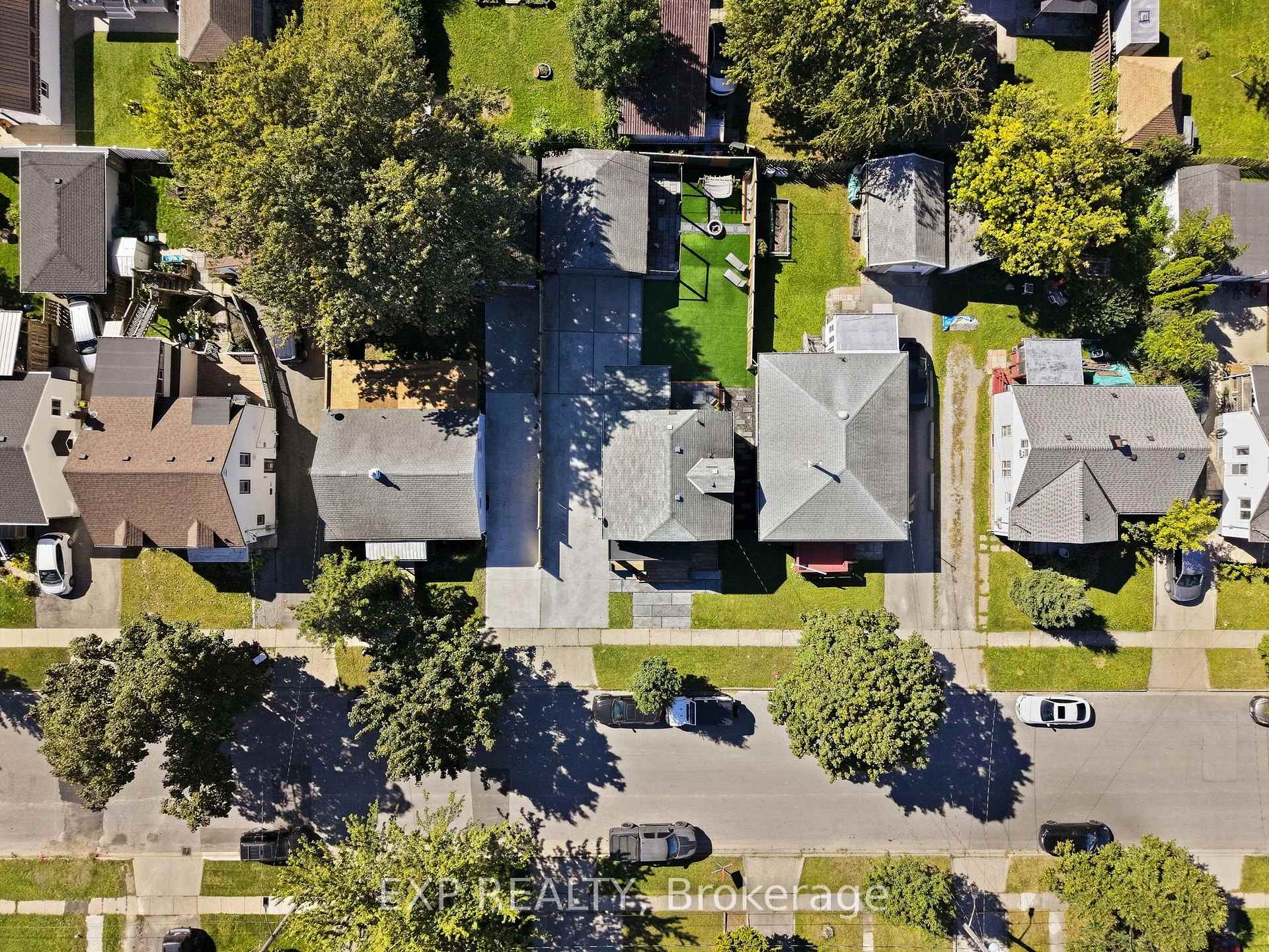 Photo 7 of 249 Wallace Avenue S, Welland, Lincoln/Crowland — HOMEH