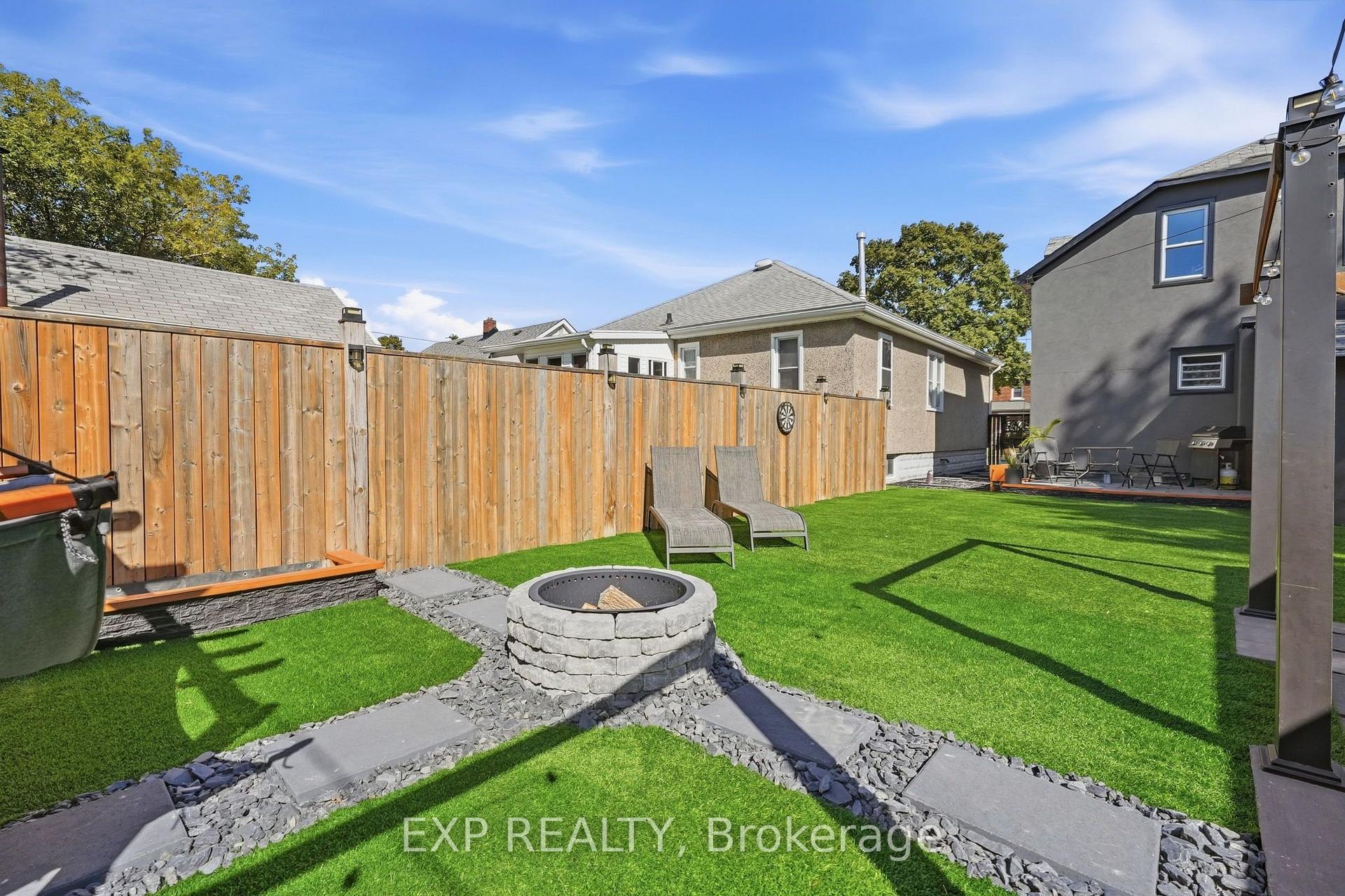 Photo 44 of 249 Wallace Avenue S, Welland, Lincoln/Crowland — HOMEH
