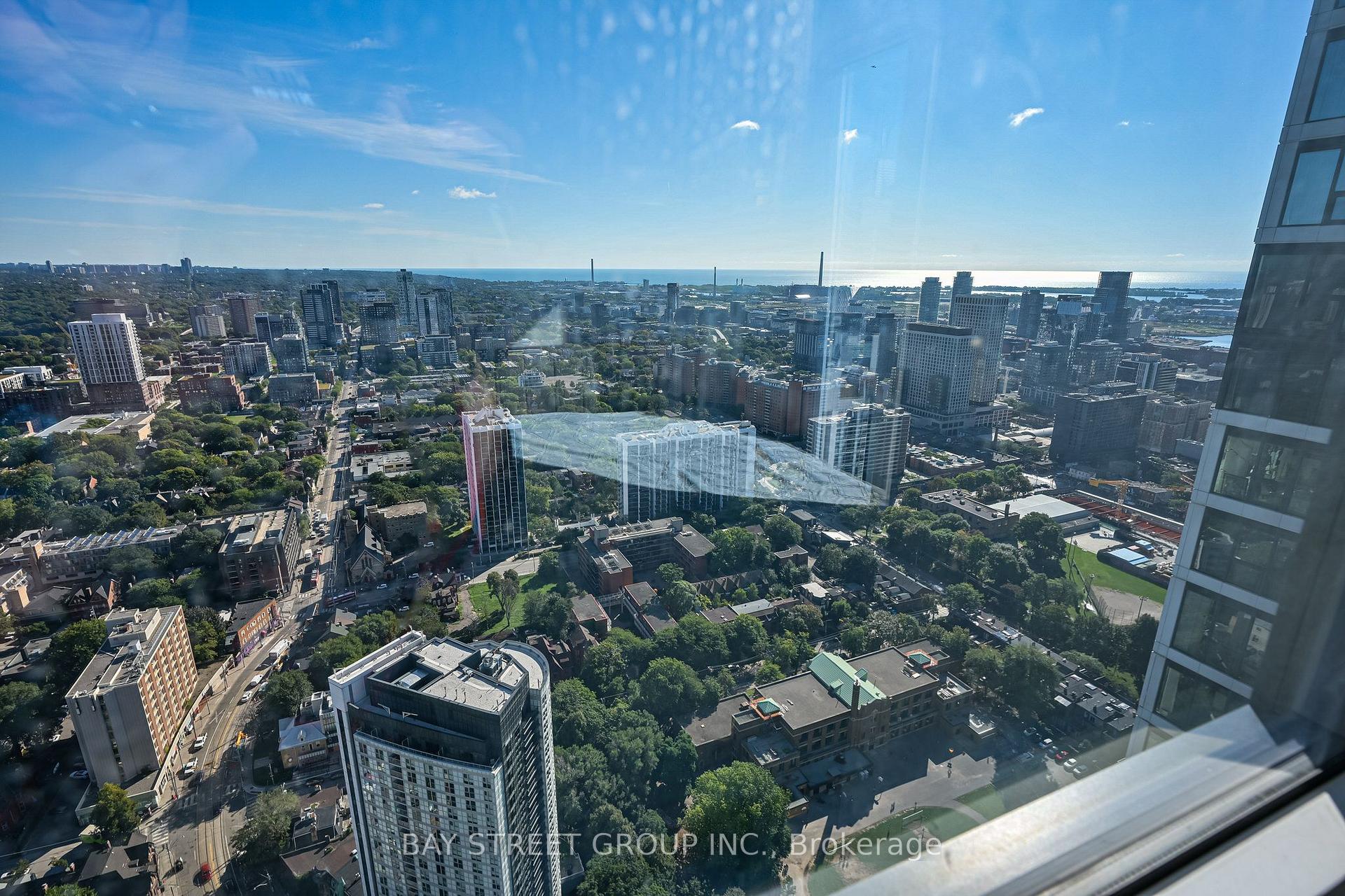 Photo of Unit 4703, 251 Jarvis Street