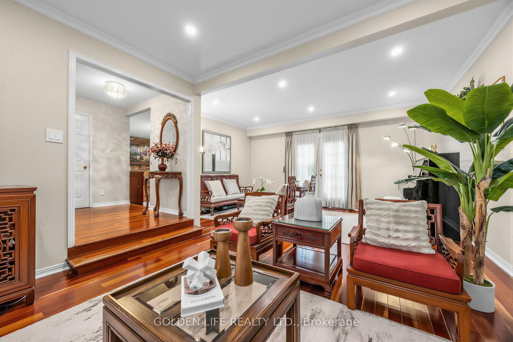 Photo 12 of 62 Longwater Chase, Markham, Unionville — HOMEH