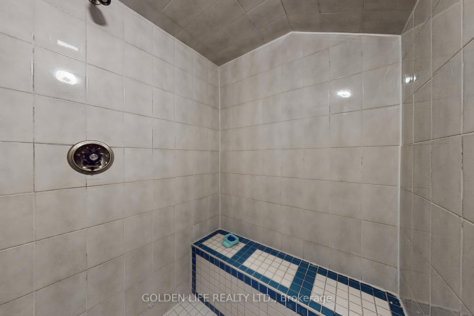 Photo 37 of 62 Longwater Chase, Markham, Unionville — HOMEH