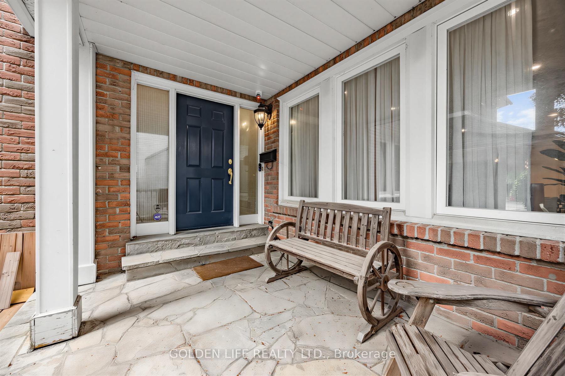 Photo 40 of 62 Longwater Chase, Markham, Unionville — HOMEH