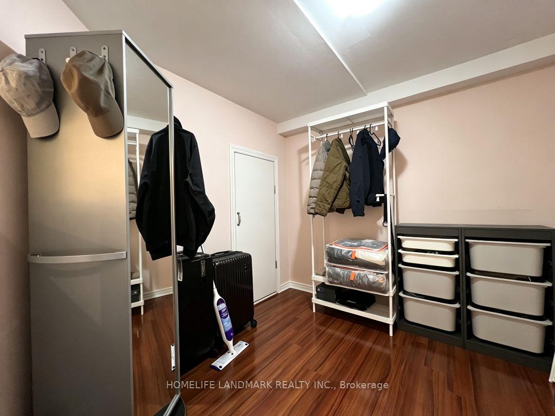 Photo 5 of Unit BSMT, 17 New Havens Way, Markham, Thornhill — HOMEH
