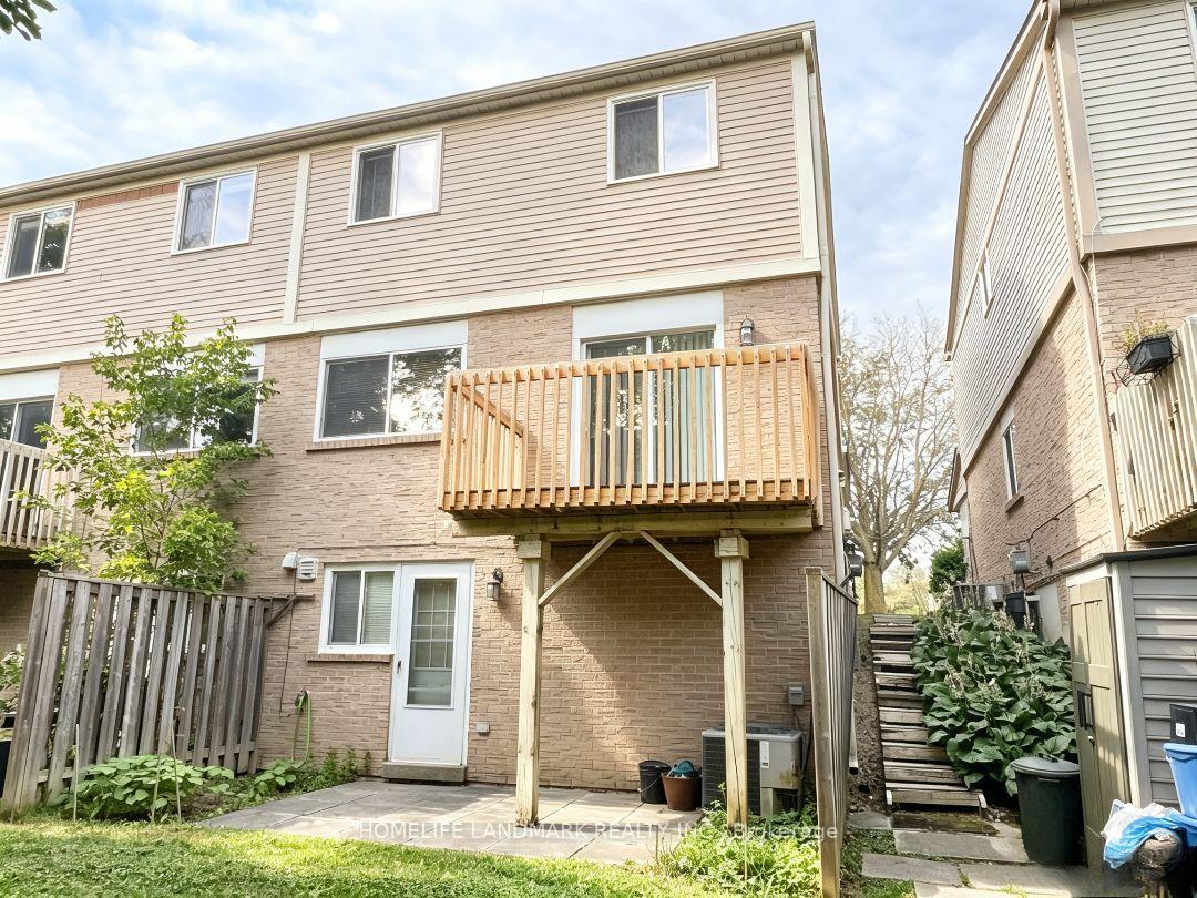 Photo 7 of Unit BSMT, 17 New Havens Way, Markham, Thornhill — HOMEH