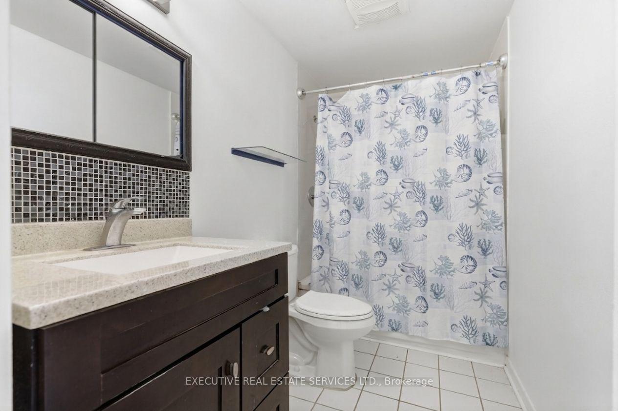 Photo 8 of 60 Chipwood Crescent, Brampton, Madoc — HOMEH