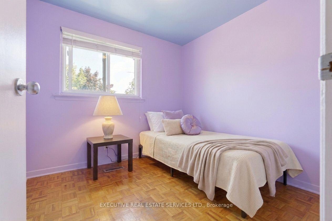 Photo 13 of 60 Chipwood Crescent, Brampton, Madoc — HOMEH
