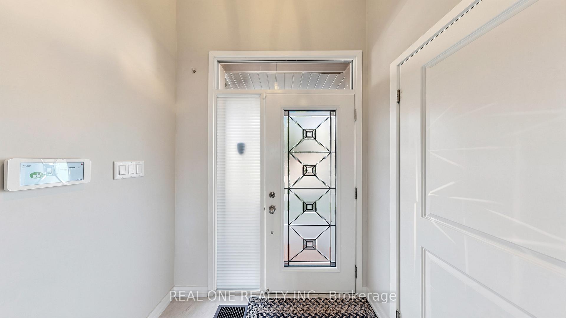 Photo 2 of 3151 Mintwood Circle, Oakville, Glenorchy — HOMEH