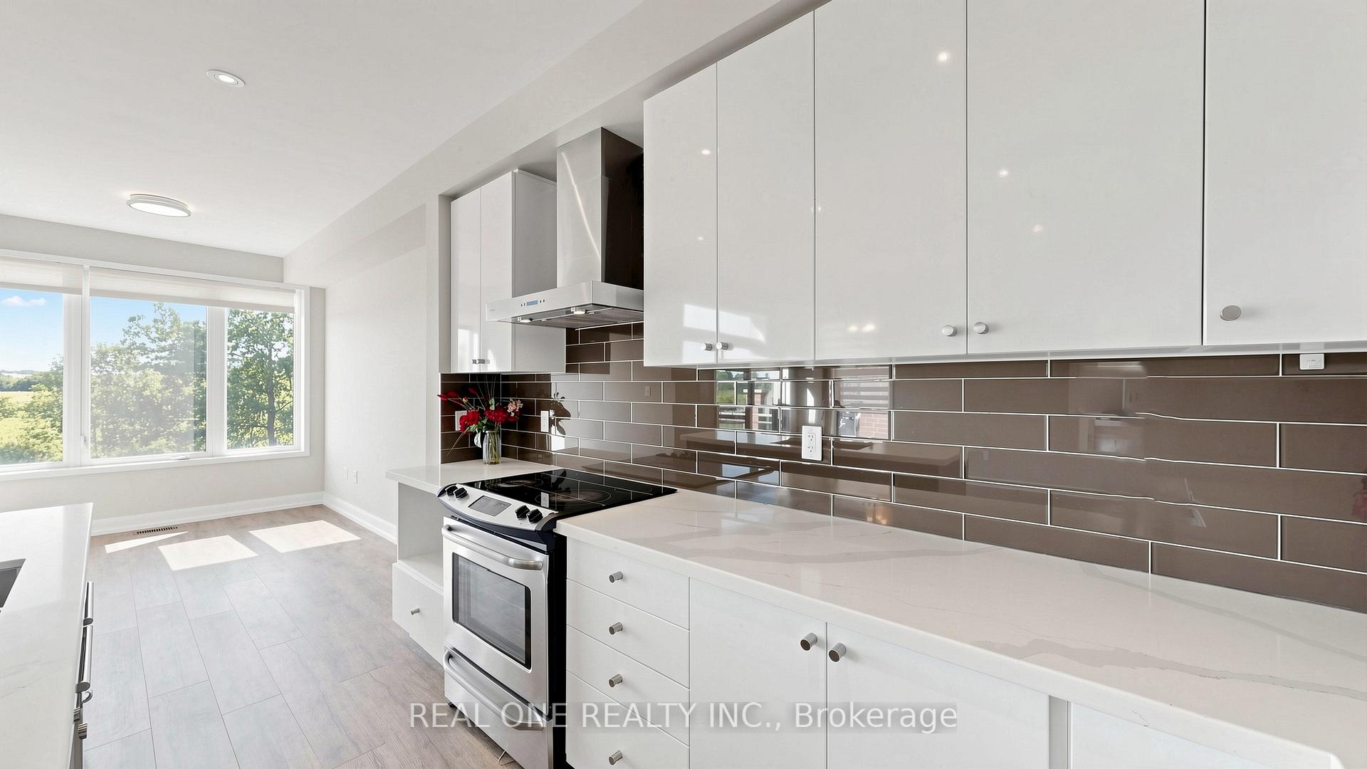 Photo 11 of 3151 Mintwood Circle, Oakville, Glenorchy — HOMEH
