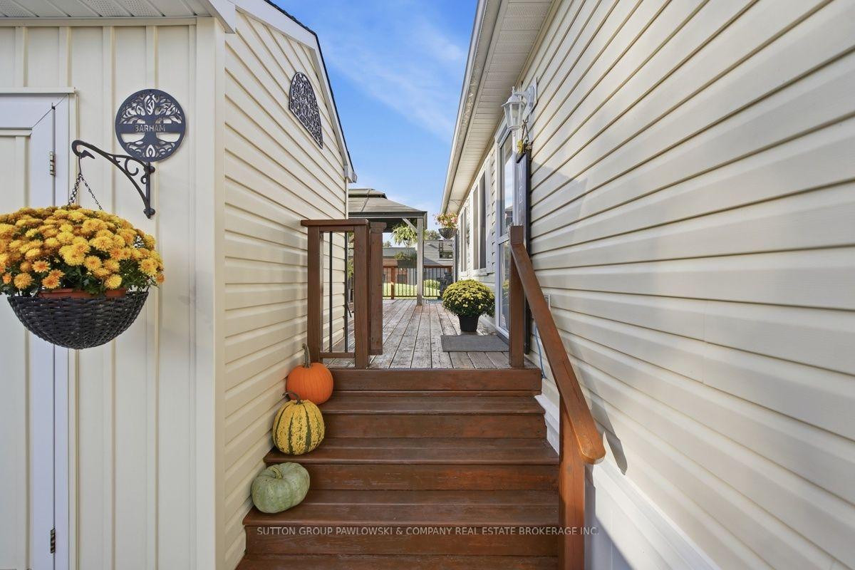 Photo 3 of Unit #101, 22790 Amiens Road, Middlesex Centre, Rural Middlesex Centre — HOMEH