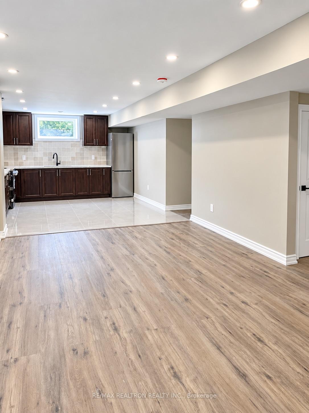 Photo of Unit BSMT, 59 Cumber Avenue