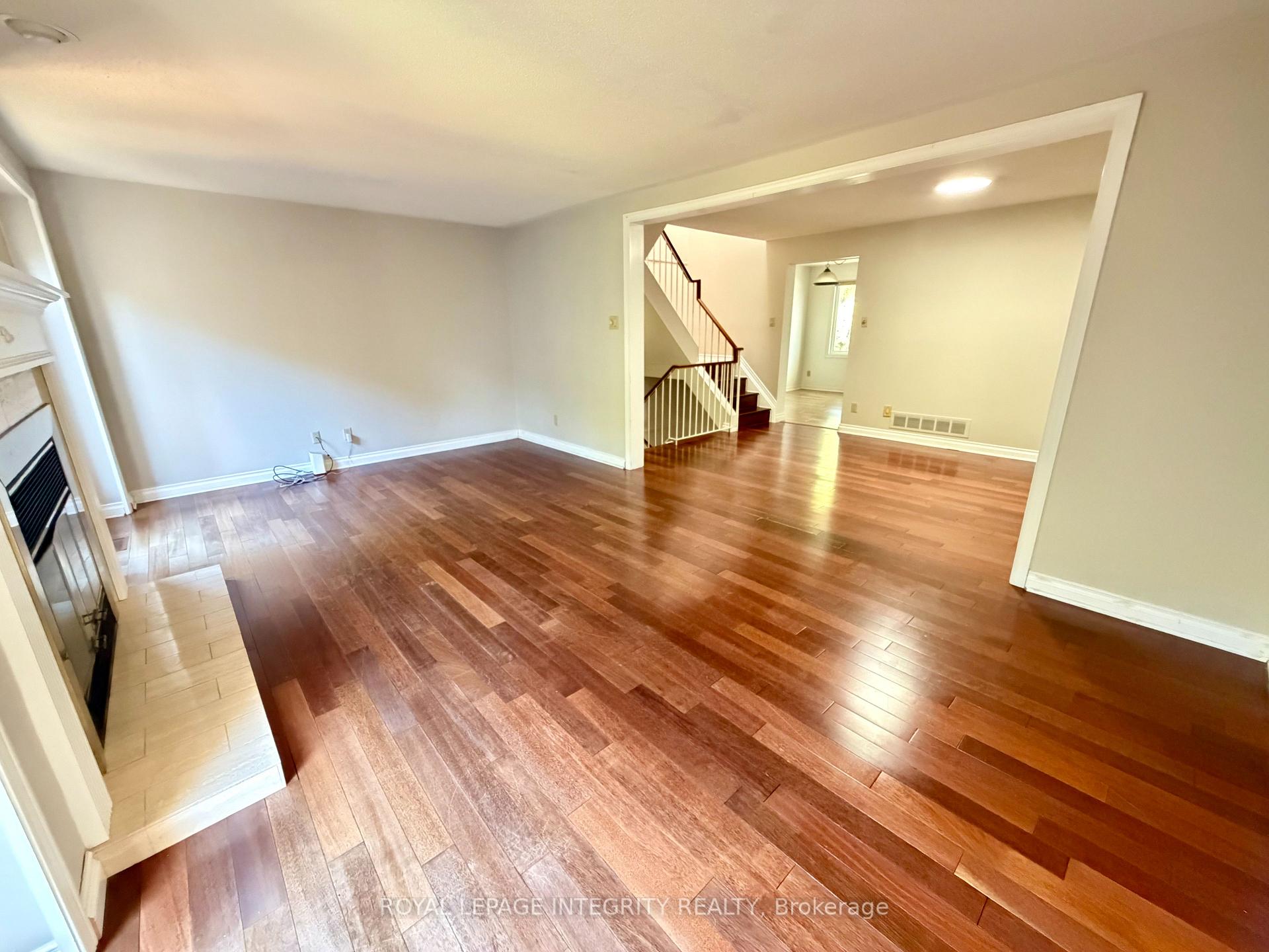 Photo 11 of 46 Arbordale Crescent, Ottawa, Centrepointe — HOMEH