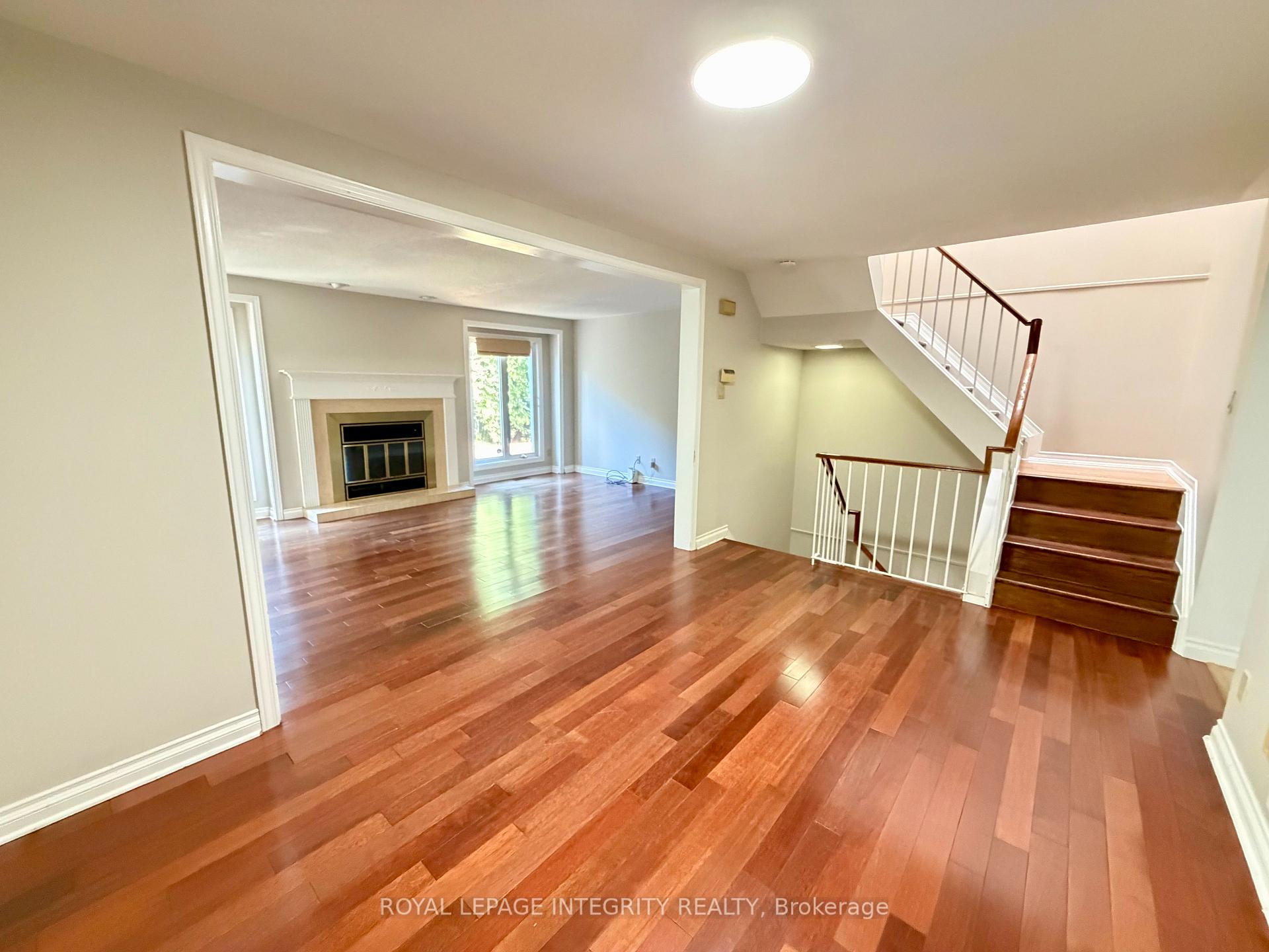 Photo 12 of 46 Arbordale Crescent, Ottawa, Centrepointe — HOMEH