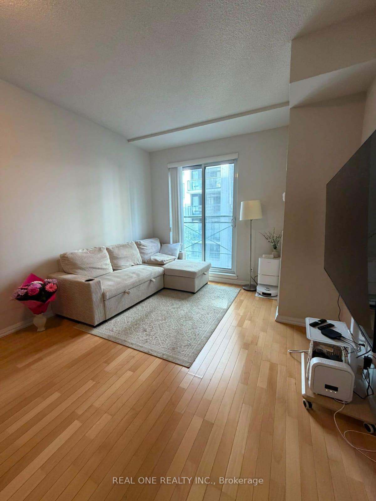 Photo 9 of Unit 408, 35 Hayden Street, Toronto, Church-Yonge Corridor — HOMEH