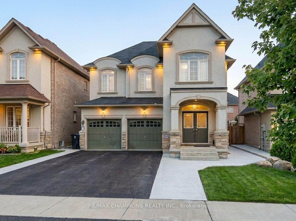 Photo 2 of Unit Bsmt-1, 13 Black Diamond Crescent, Brampton, Credit Valley — HOMEH