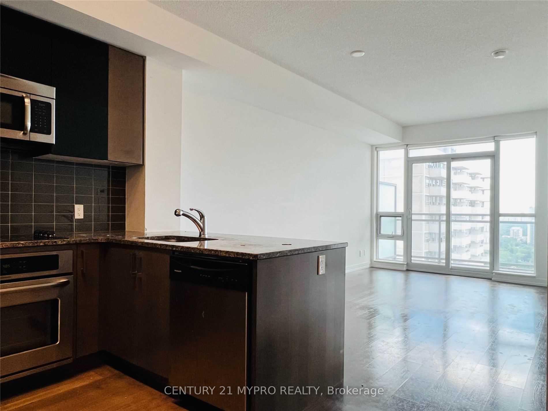 Photo 5 of Unit 2209, 89 Dunfield Avenue, Toronto, Mount Pleasant West — HOMEH