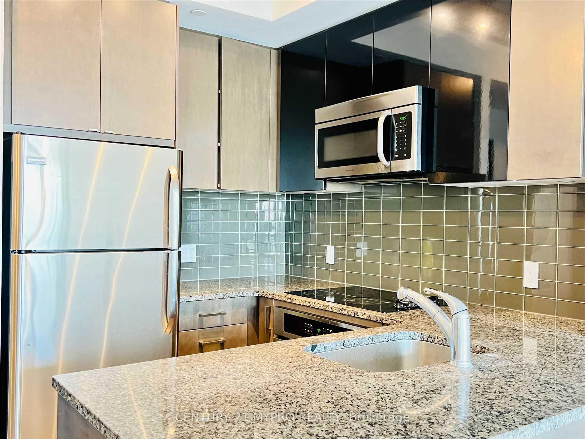 Photo 6 of Unit 2209, 89 Dunfield Avenue, Toronto, Mount Pleasant West — HOMEH