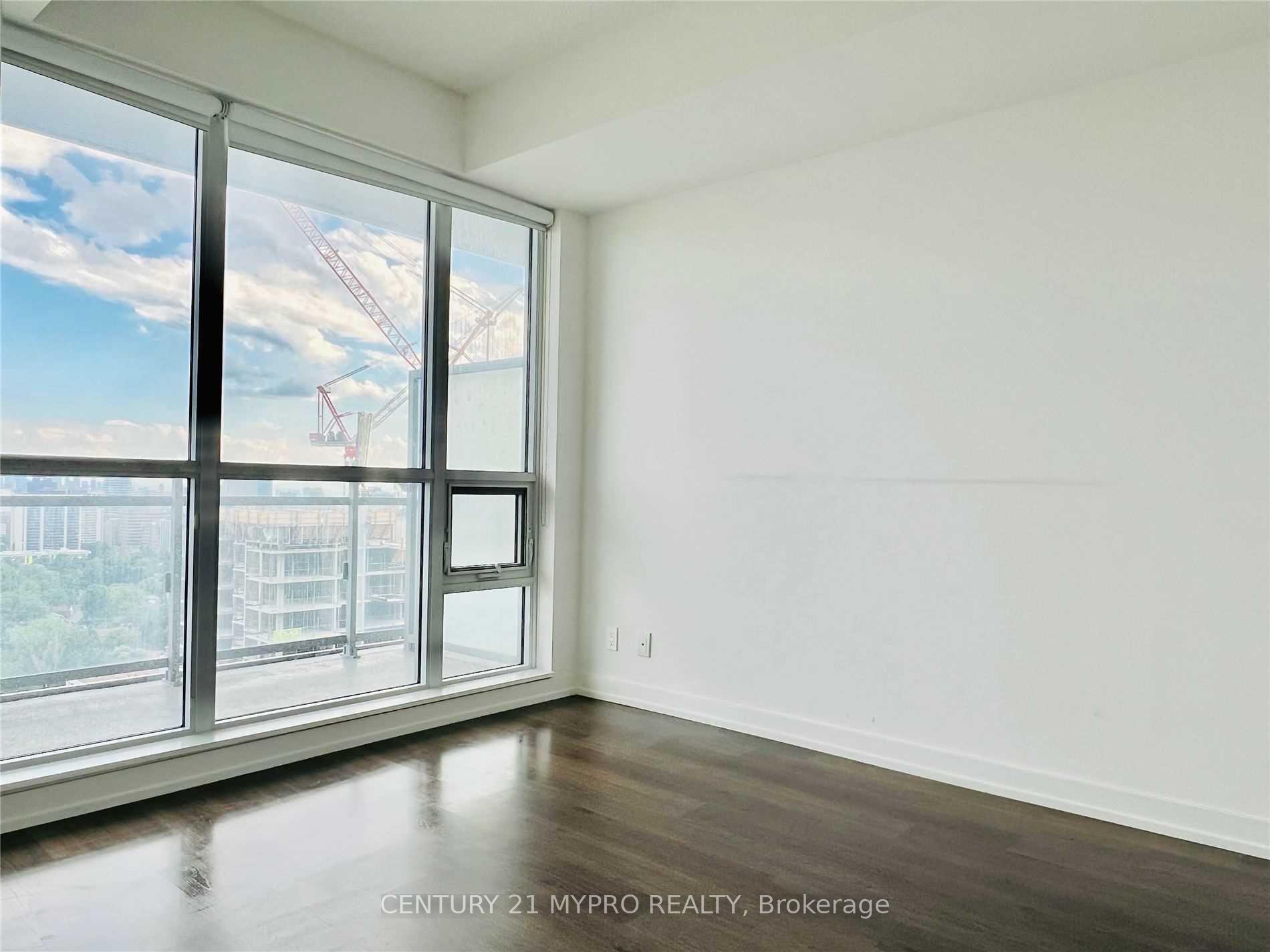 Photo 9 of Unit 2209, 89 Dunfield Avenue, Toronto, Mount Pleasant West — HOMEH