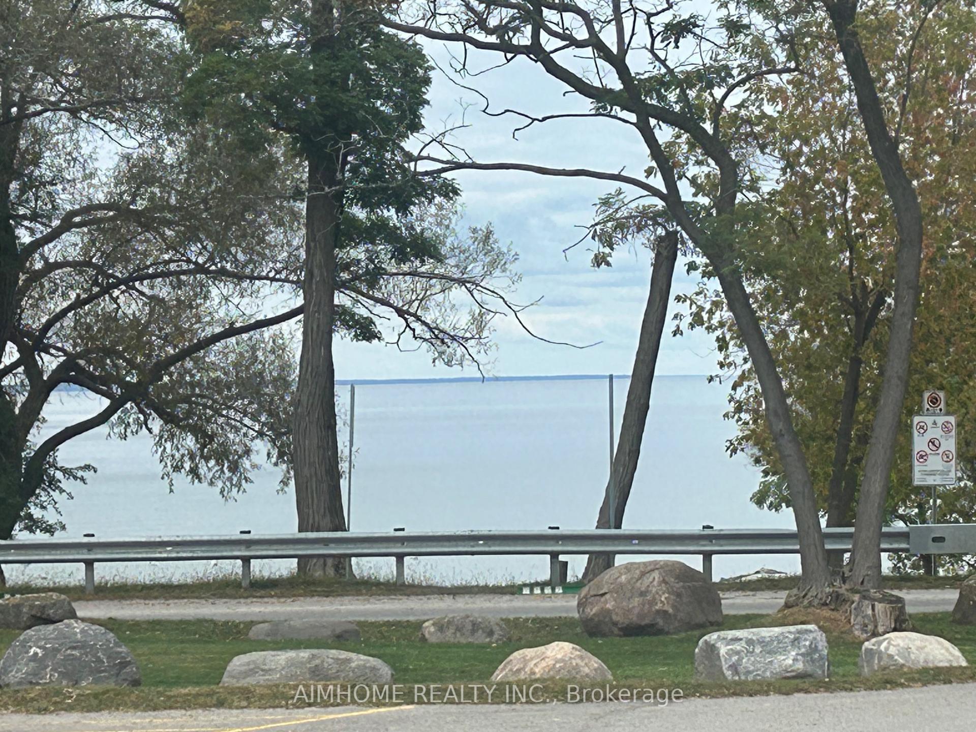 Photo 15 of 8 Christidis Drive, Georgina, Sutton & Jackson's Point — HOMEH