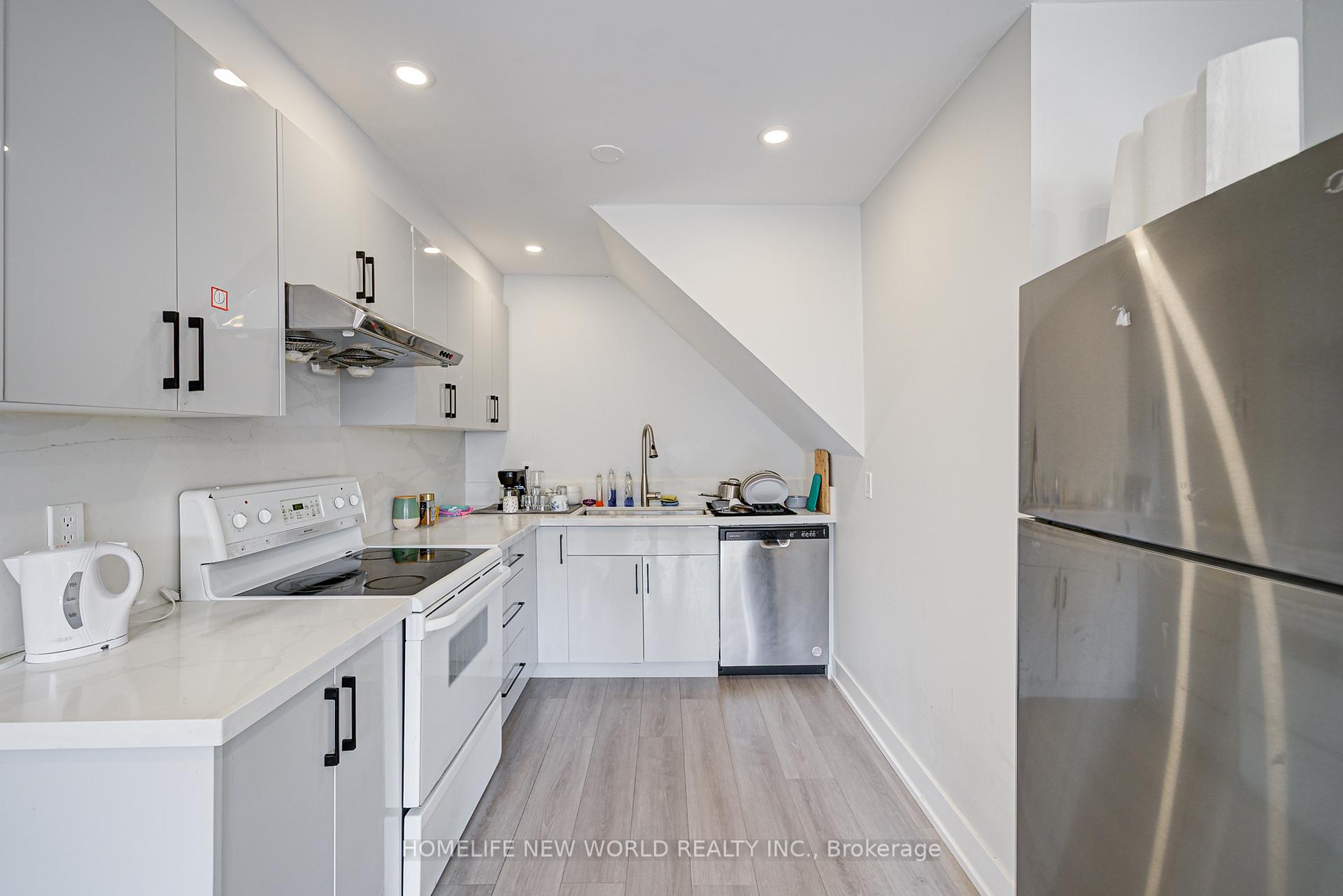 Photo 19 of Unit B, 133 Jefferson Avenue, Toronto, South Parkdale — HOMEH