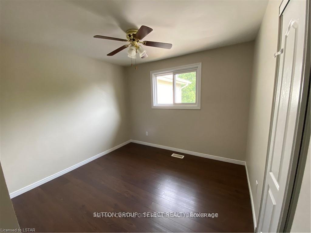 Photo 12 of 93 Conway Drive, London, South X — HOMEH