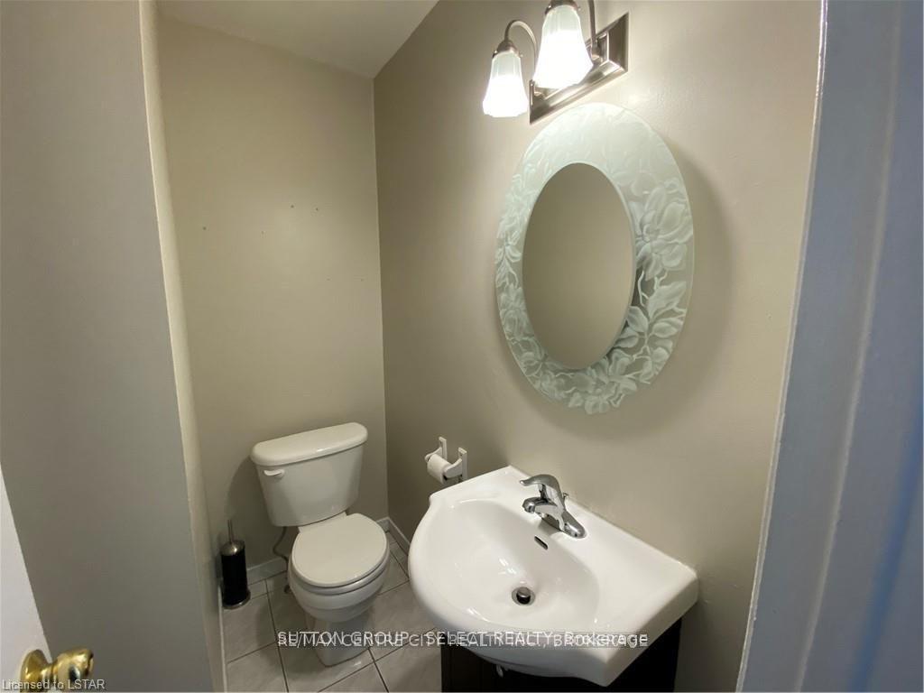 Photo 17 of 93 Conway Drive, London, South X — HOMEH