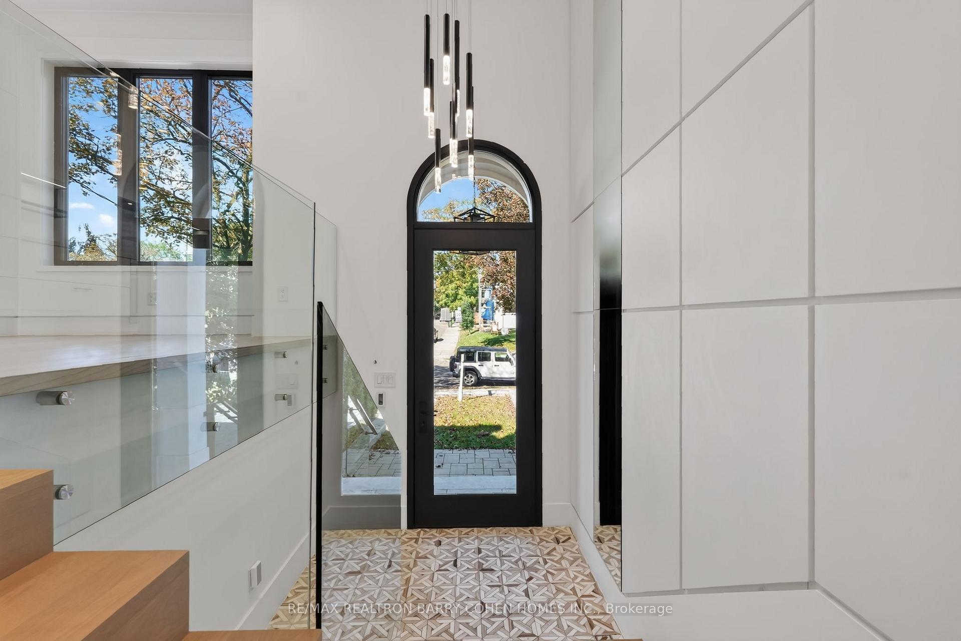 Photo 2 of 119 Glengrove Avenue W, Toronto, Lawrence Park South — HOMEH