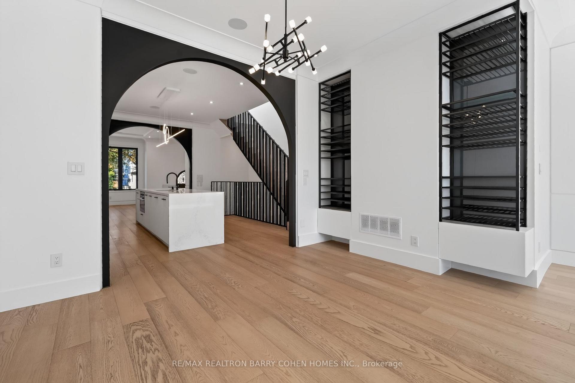 Photo 11 of 119 Glengrove Avenue W, Toronto, Lawrence Park South — HOMEH