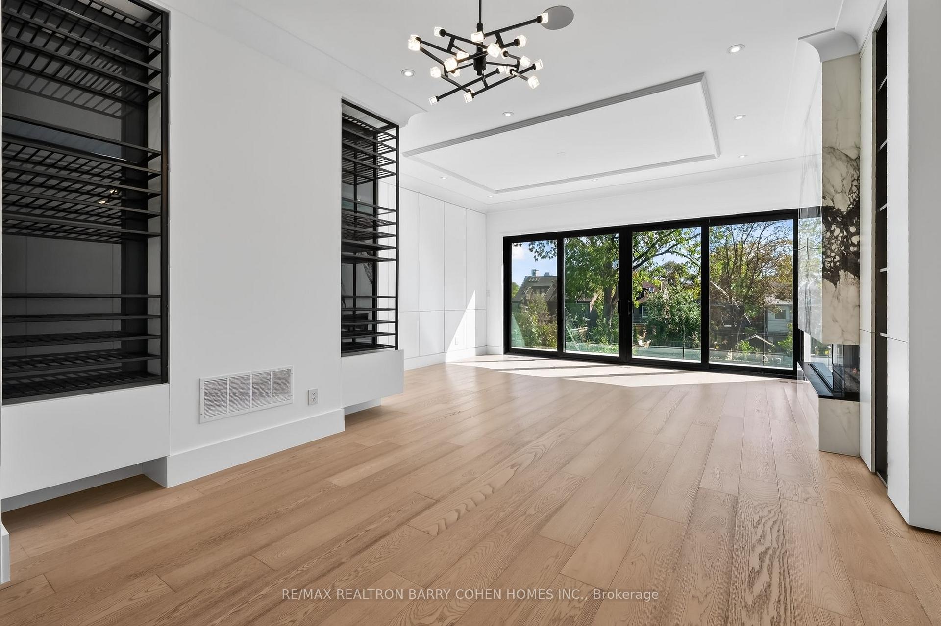 Photo 12 of 119 Glengrove Avenue W, Toronto, Lawrence Park South — HOMEH