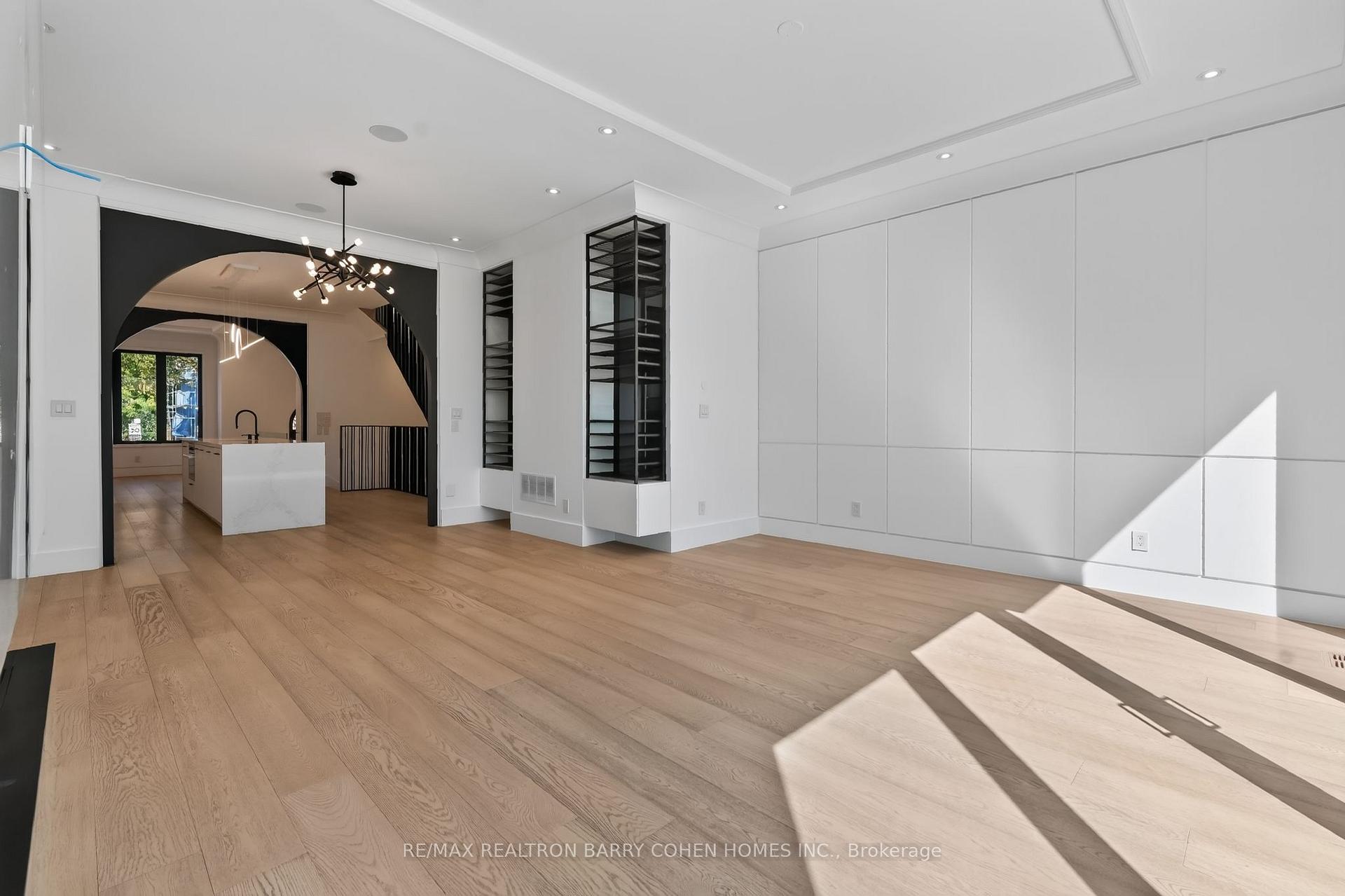 Photo 15 of 119 Glengrove Avenue W, Toronto, Lawrence Park South — HOMEH