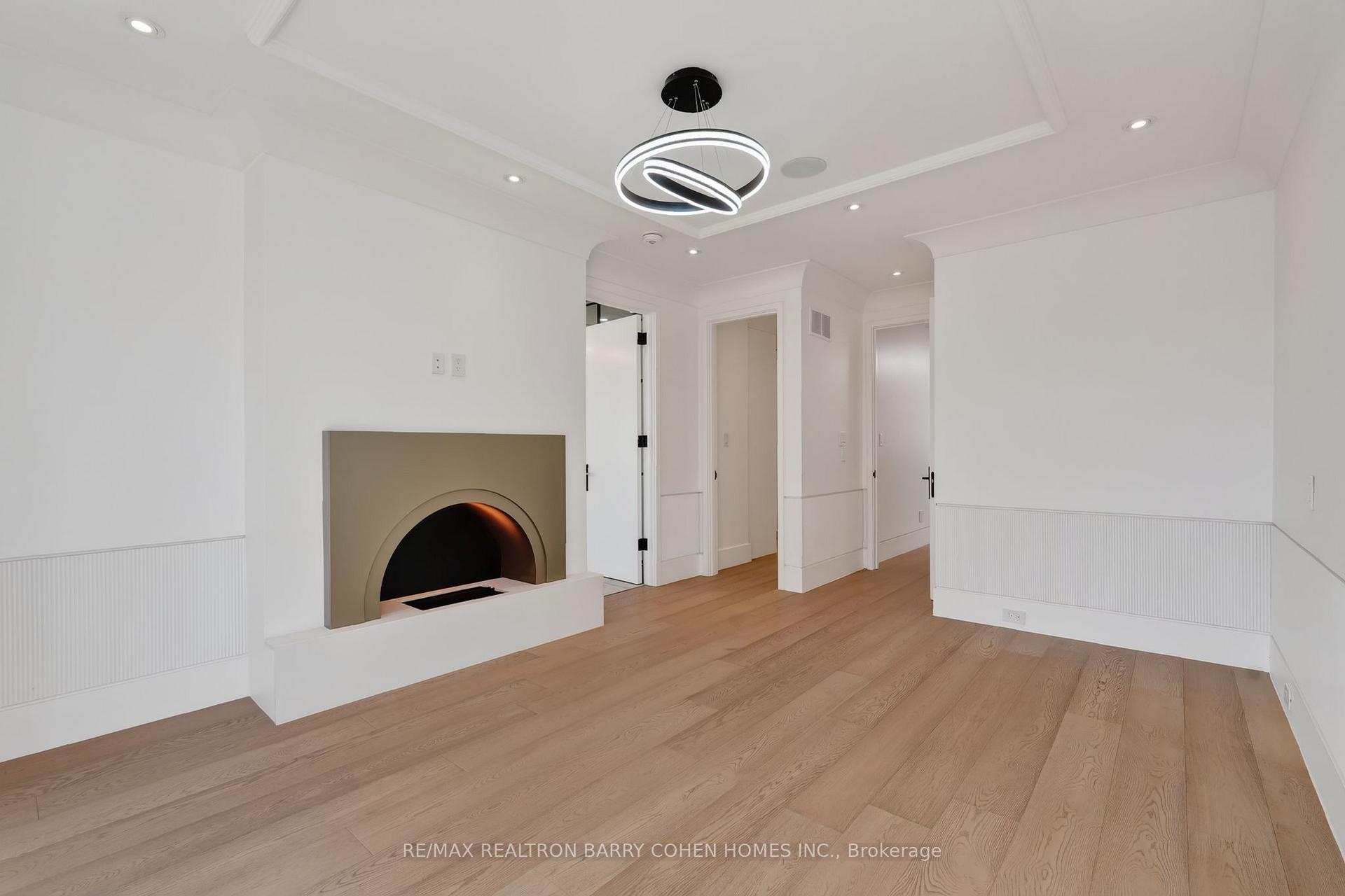 Photo 22 of 119 Glengrove Avenue W, Toronto, Lawrence Park South — HOMEH