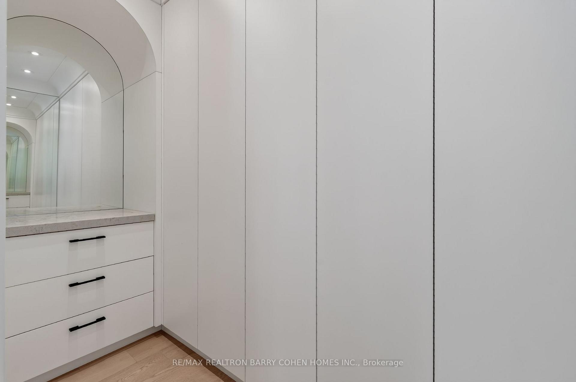 Photo 23 of 119 Glengrove Avenue W, Toronto, Lawrence Park South — HOMEH