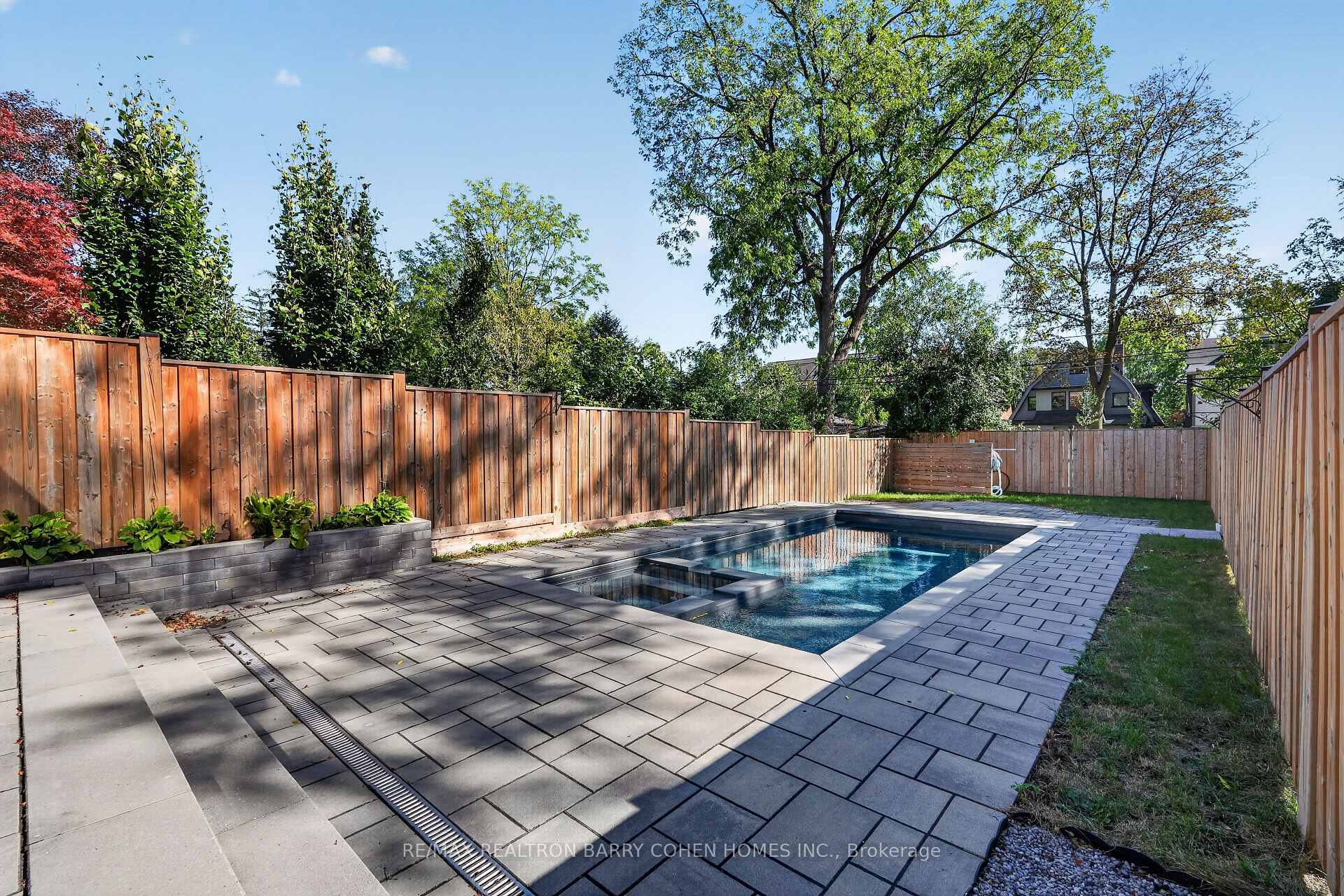 Photo 45 of 119 Glengrove Avenue W, Toronto, Lawrence Park South — HOMEH